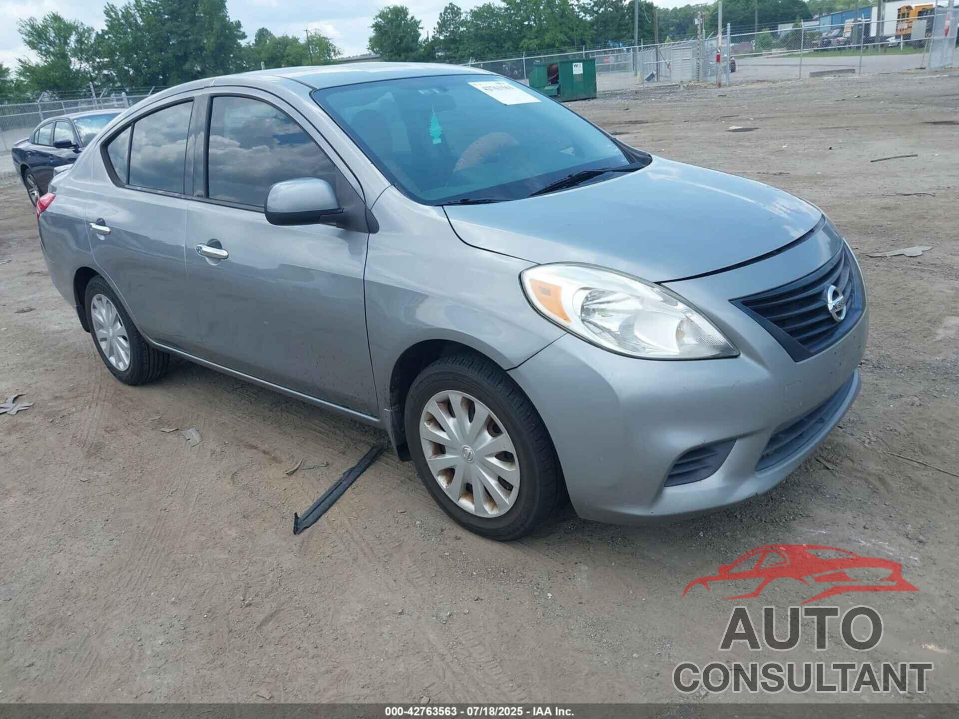 NISSAN VERSA 2014 - 3N1CN7AP4EK467069