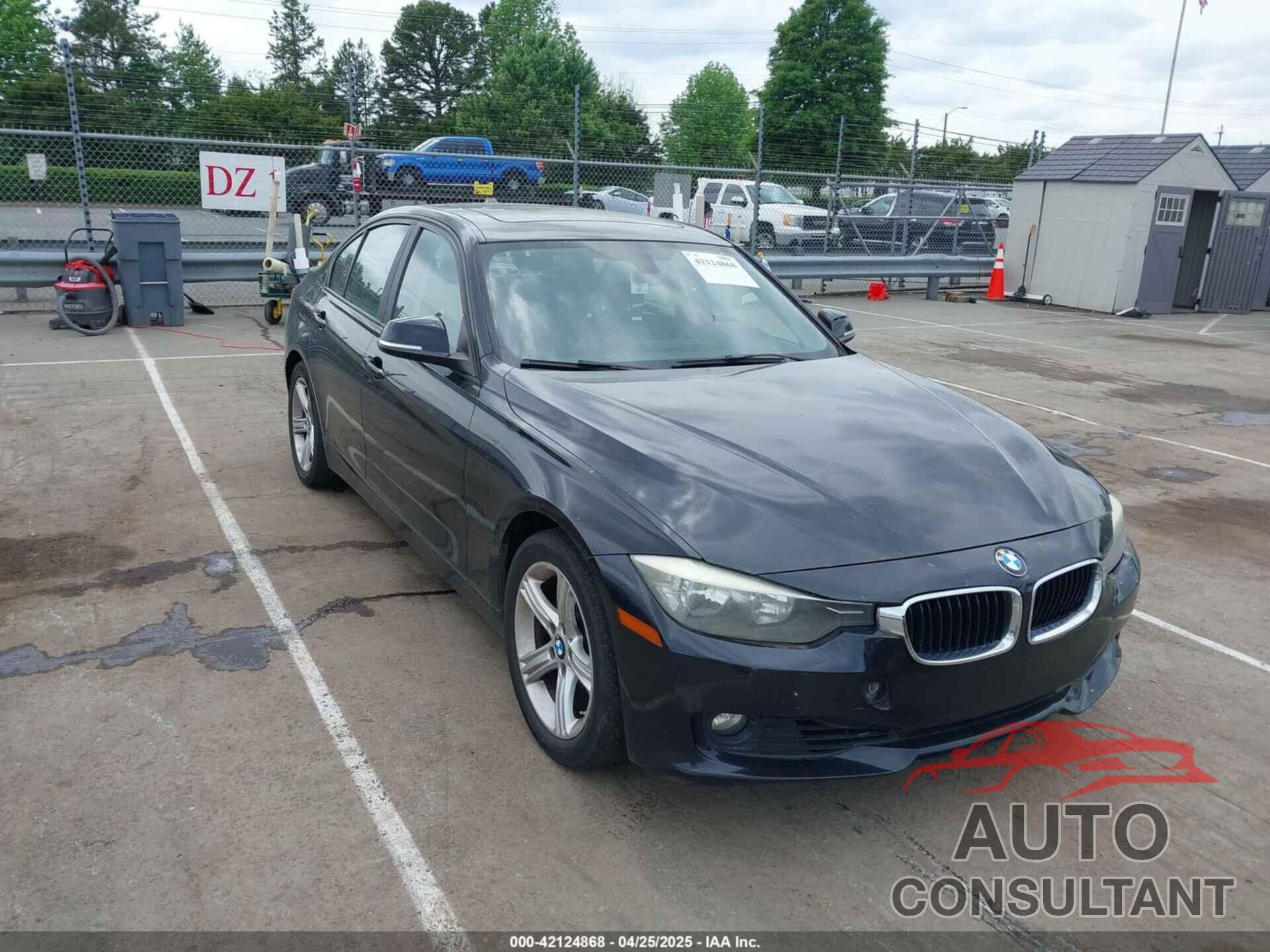 BMW 328I 2012 - WBA3A5G51CNP17522