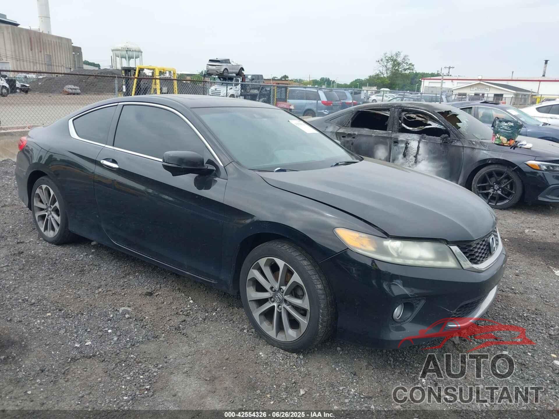 HONDA ACCORD 2013 - 1HGCT2A84DA010374