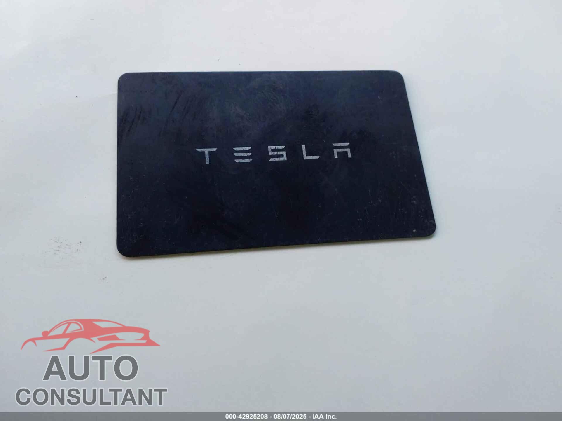 TESLA MODEL 3 2019 - 5YJ3E1EB0KF384879