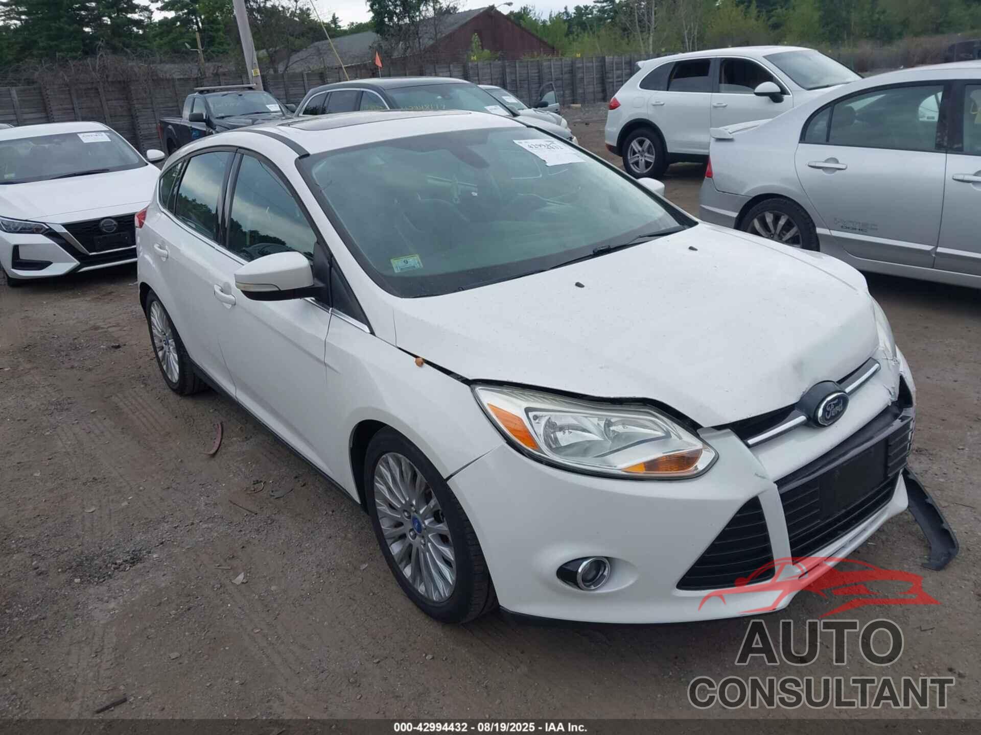 FORD FOCUS 2012 - 1FAHP3N28CL359891