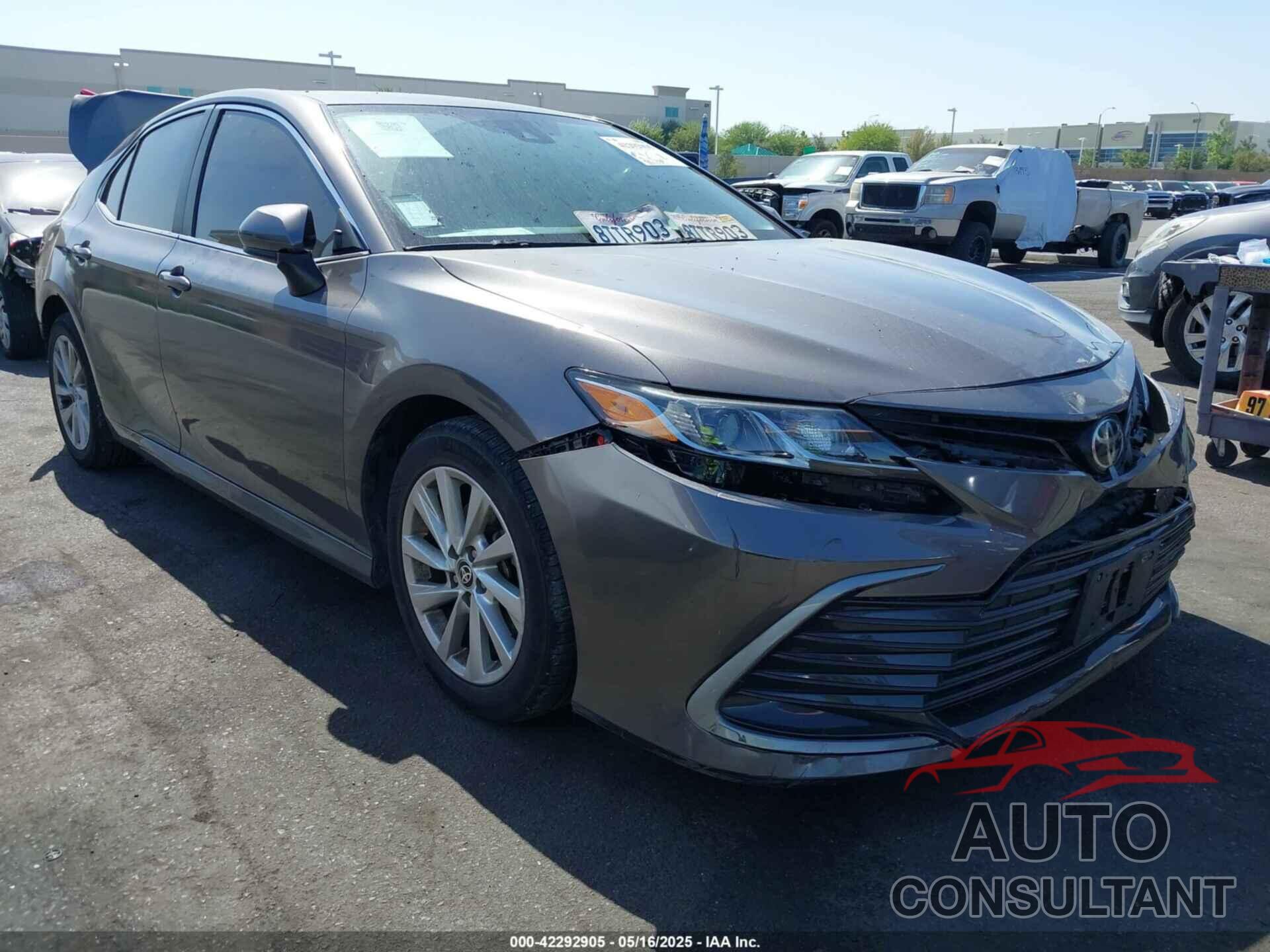 TOYOTA CAMRY 2021 - 4T1C11AK8MU513670