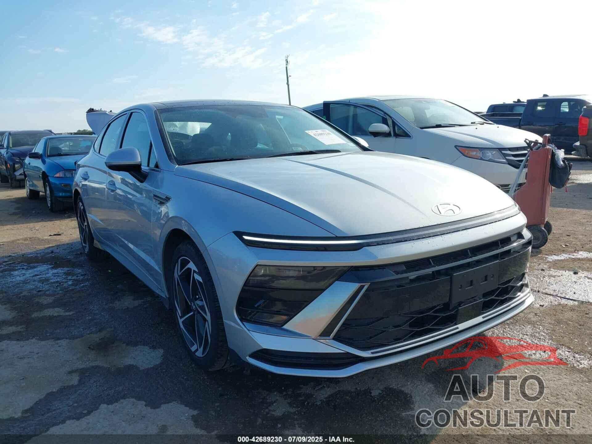 HYUNDAI SONATA 2024 - KMHL14JA9RA413966
