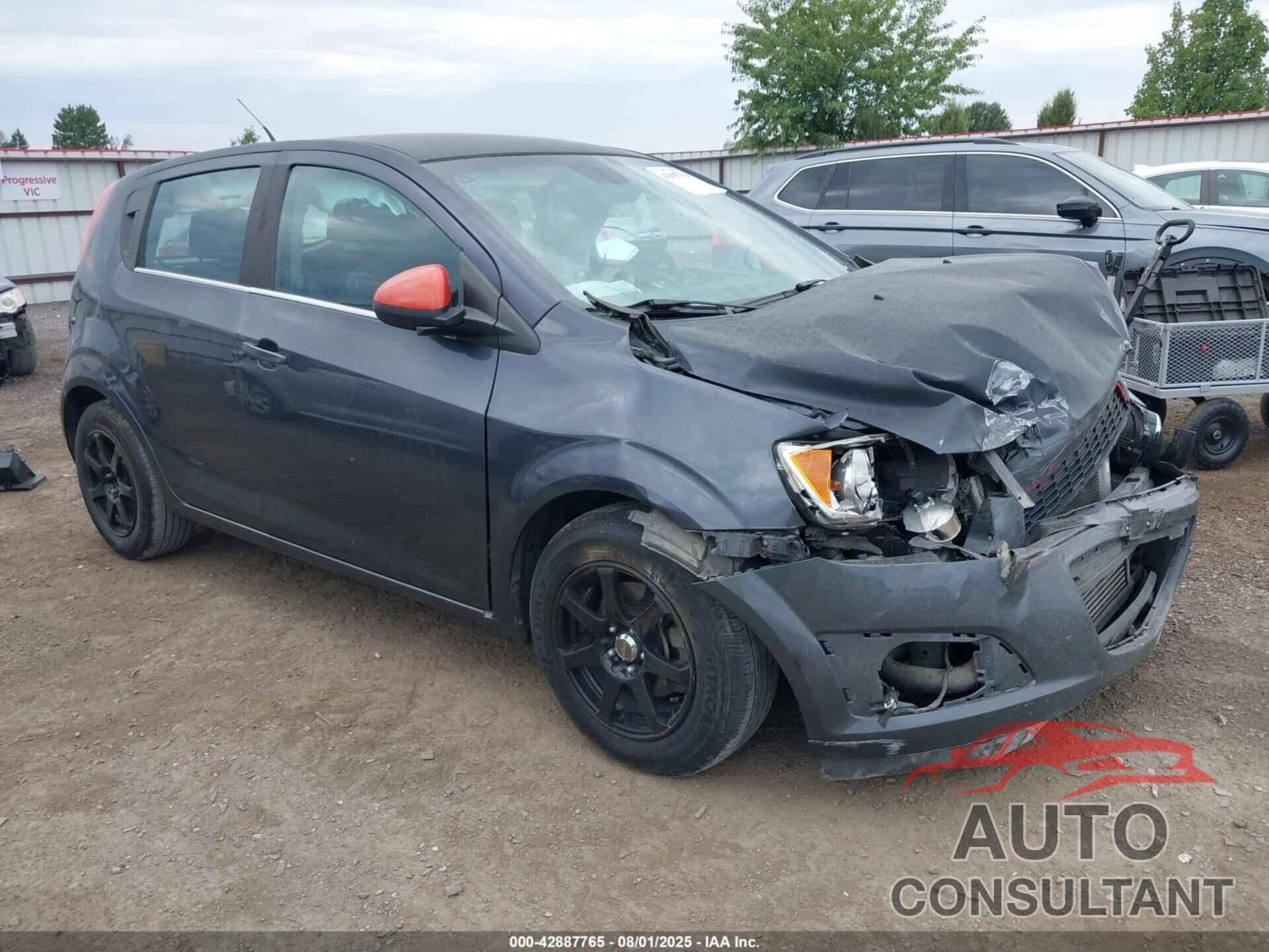 CHEVROLET SONIC 2012 - 1G1JD6SB6C4185235