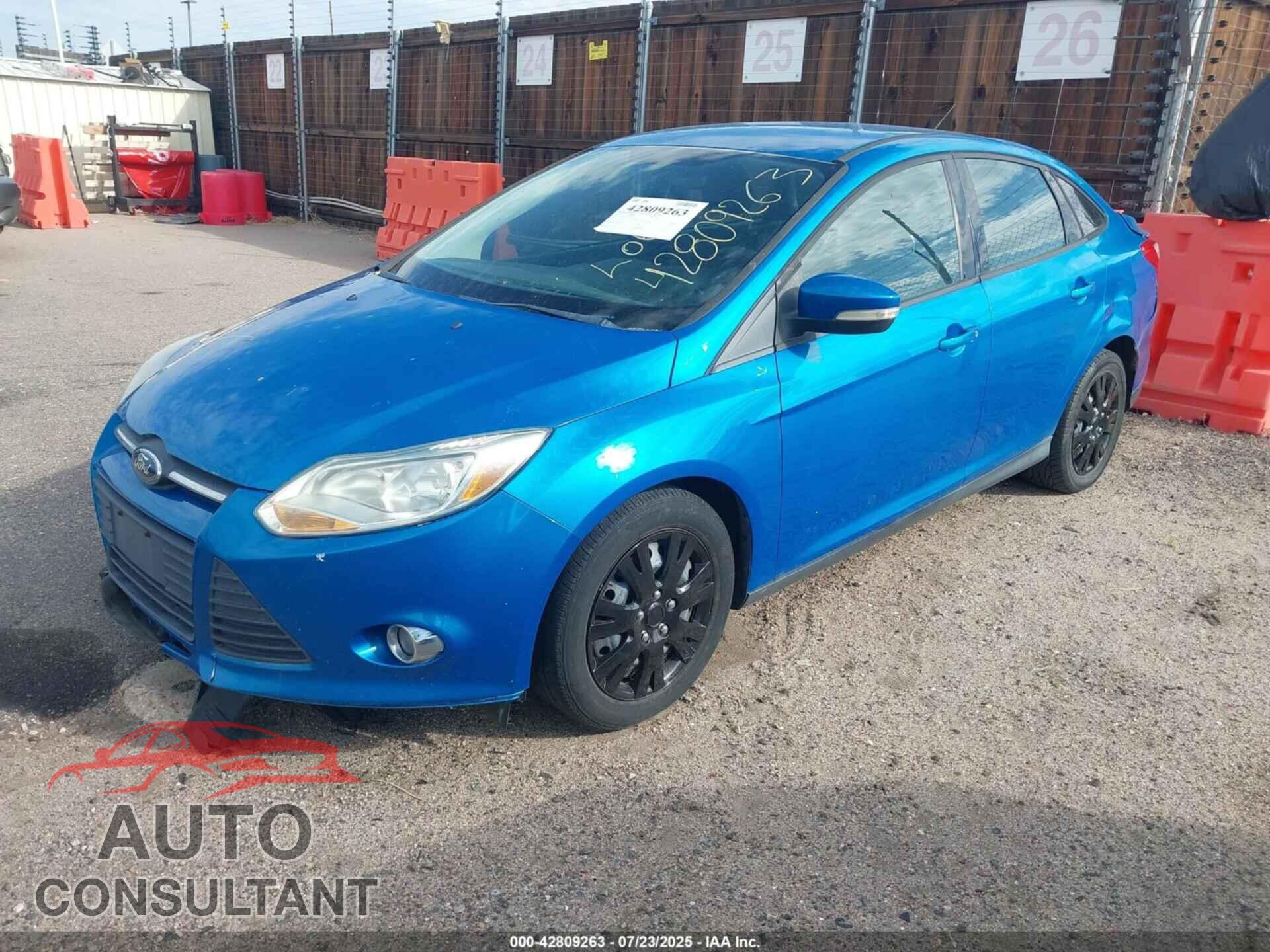 FORD FOCUS 2012 - 1FAHP3F2XCL213846