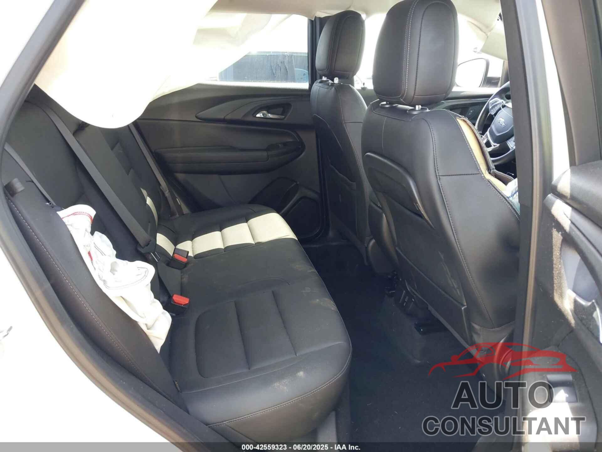 CHEVROLET TRAILBLAZER 2021 - KL79MPSL1MB113152