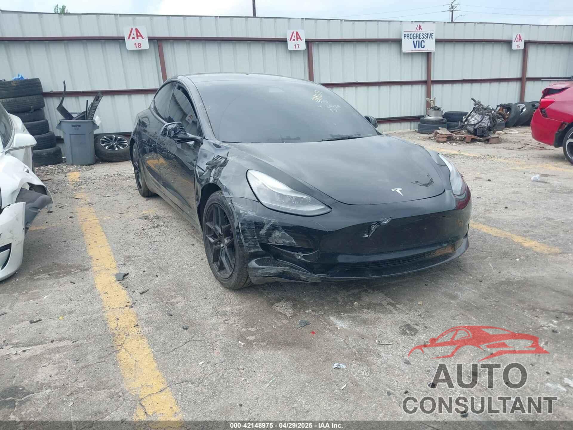 TESLA MODEL 3 2022 - 5YJ3E1EB3NF289057