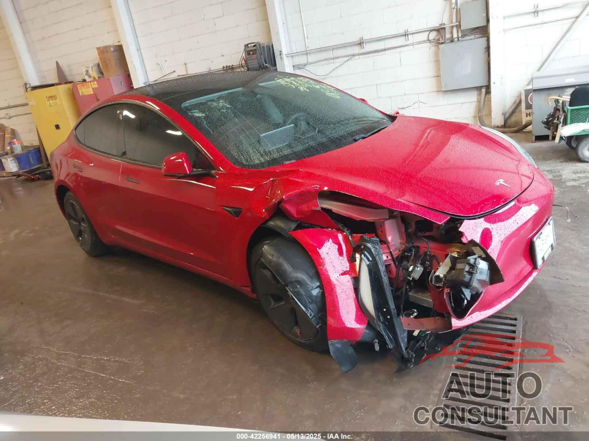 TESLA MODEL 3 2021 - 5YJ3E1EA5MF955633