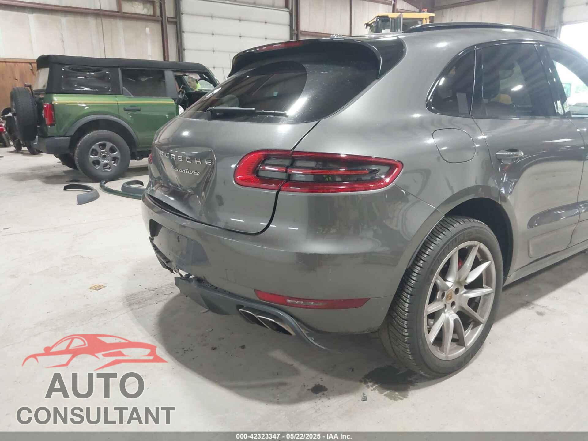PORSCHE MACAN 2015 - WP1AF2A52FLB92570