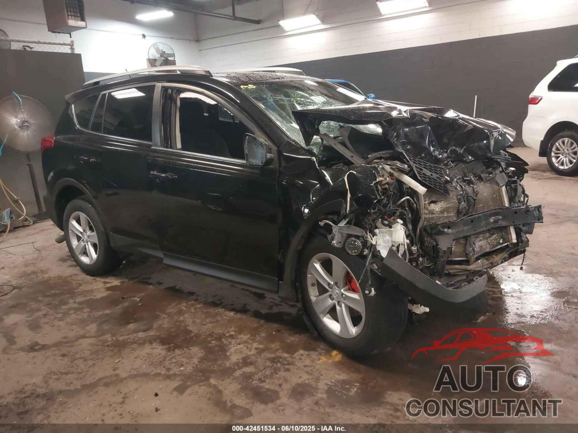TOYOTA RAV4 2013 - 2T3RFREV7DW113797