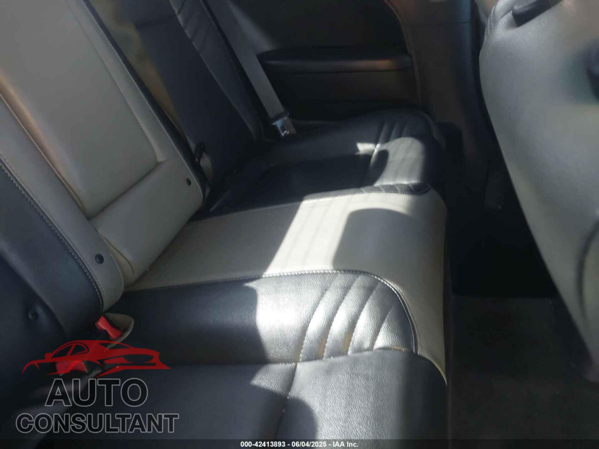 DODGE CHALLENGER 2015 - 2C3CDZAG4FH865158