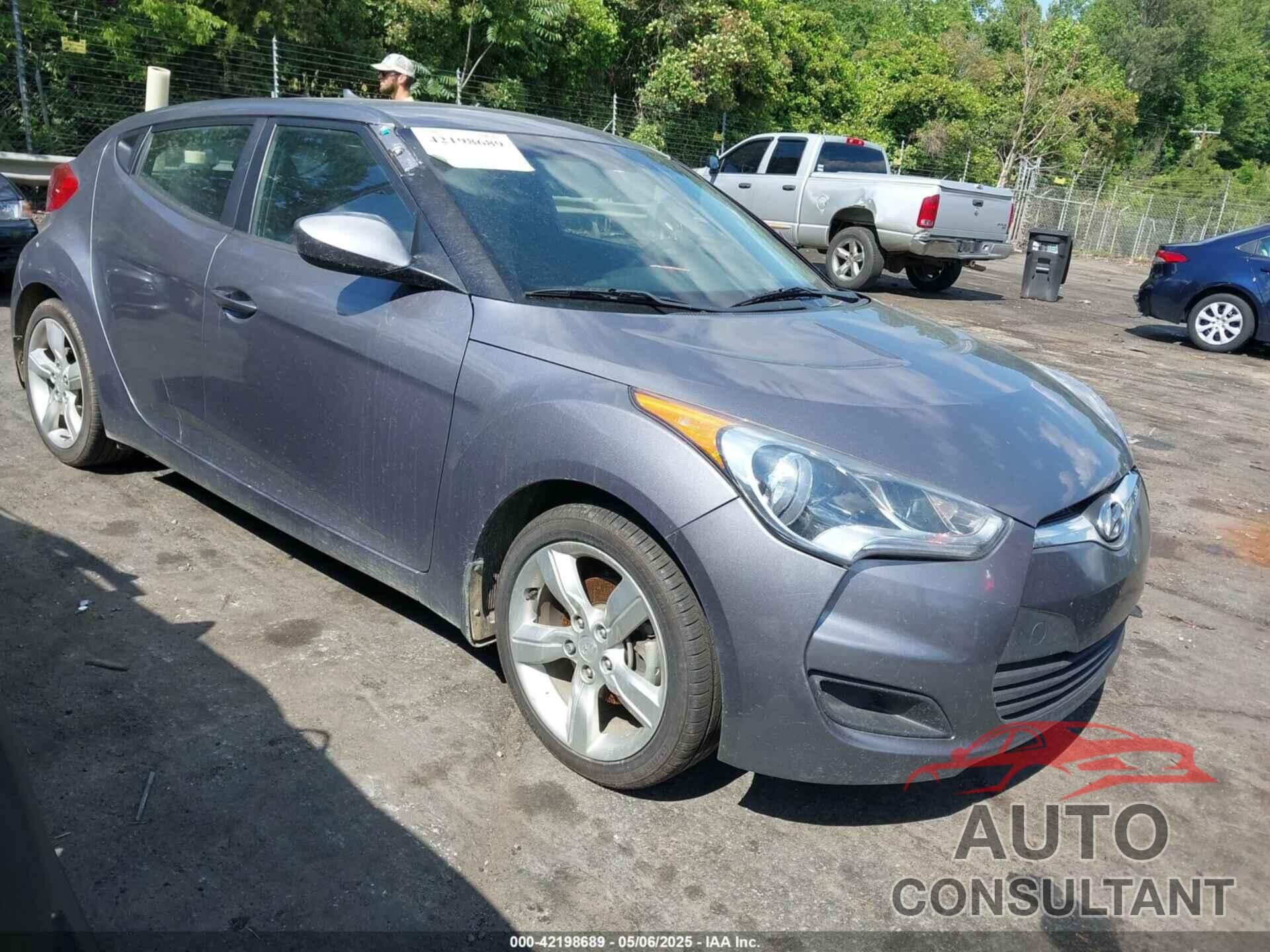 HYUNDAI VELOSTER 2013 - KMHTC6ADXDU172104