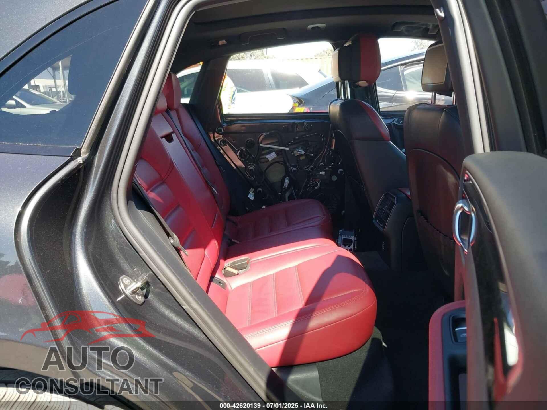 PORSCHE MACAN 2023 - WP1AA2A54PLB14632