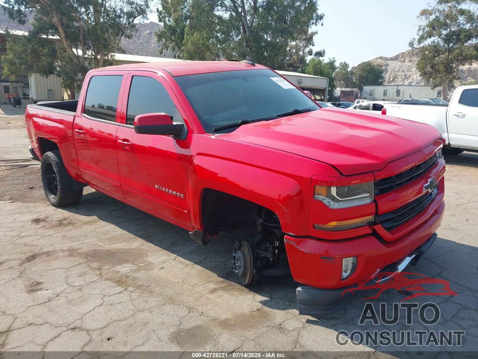 CHEVROLET SILVERADO 1500 2018 - 3GCUKREC4JG511002