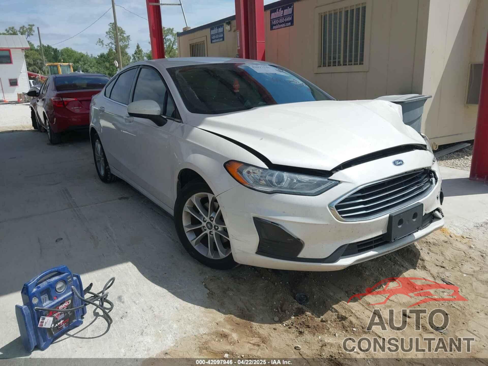 FORD FUSION 2020 - 3FA6P0HD0LR264147