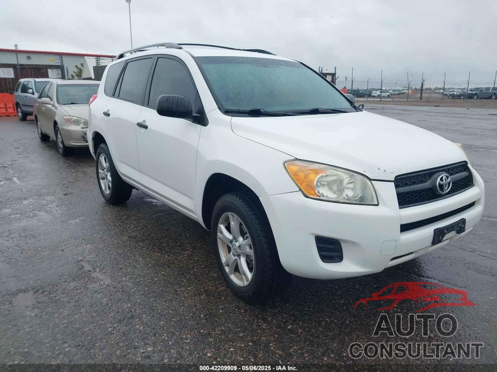 TOYOTA RAV4 2010 - JTMBF4DV1AD028887