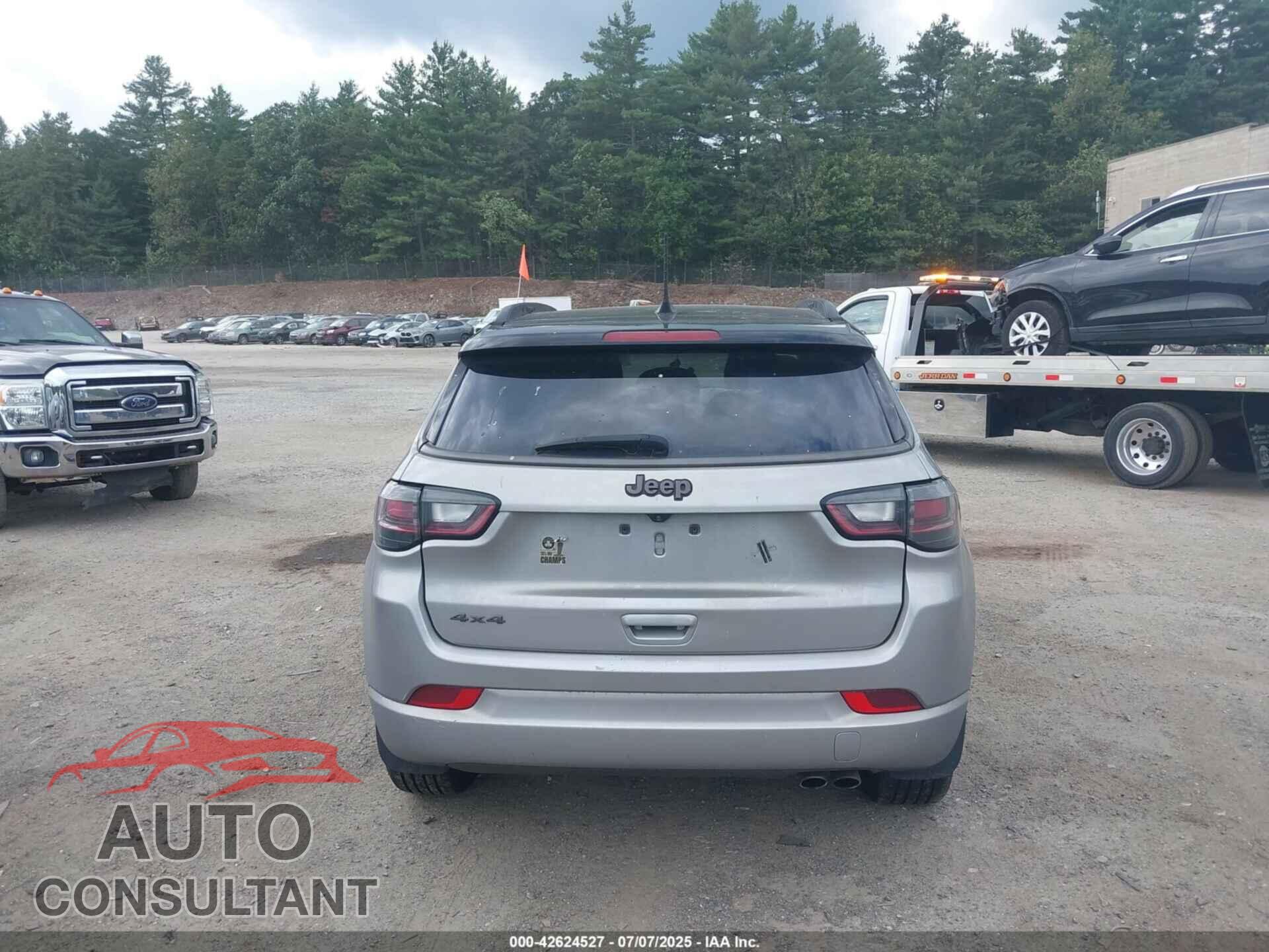 JEEP COMPASS 2022 - 3C4NJDCB3NT158317