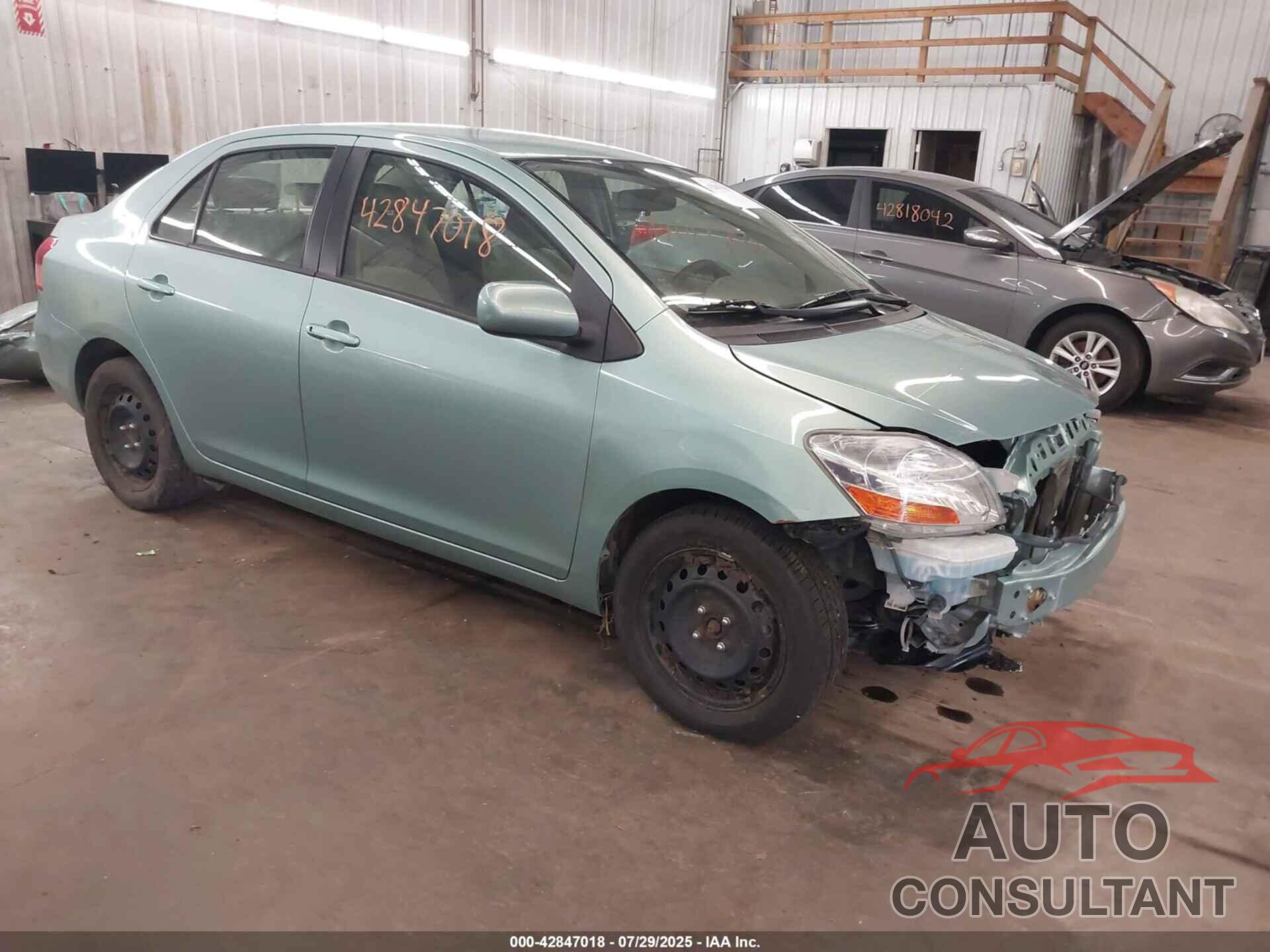 TOYOTA YARIS 2010 - JTDBT4K33A1368229