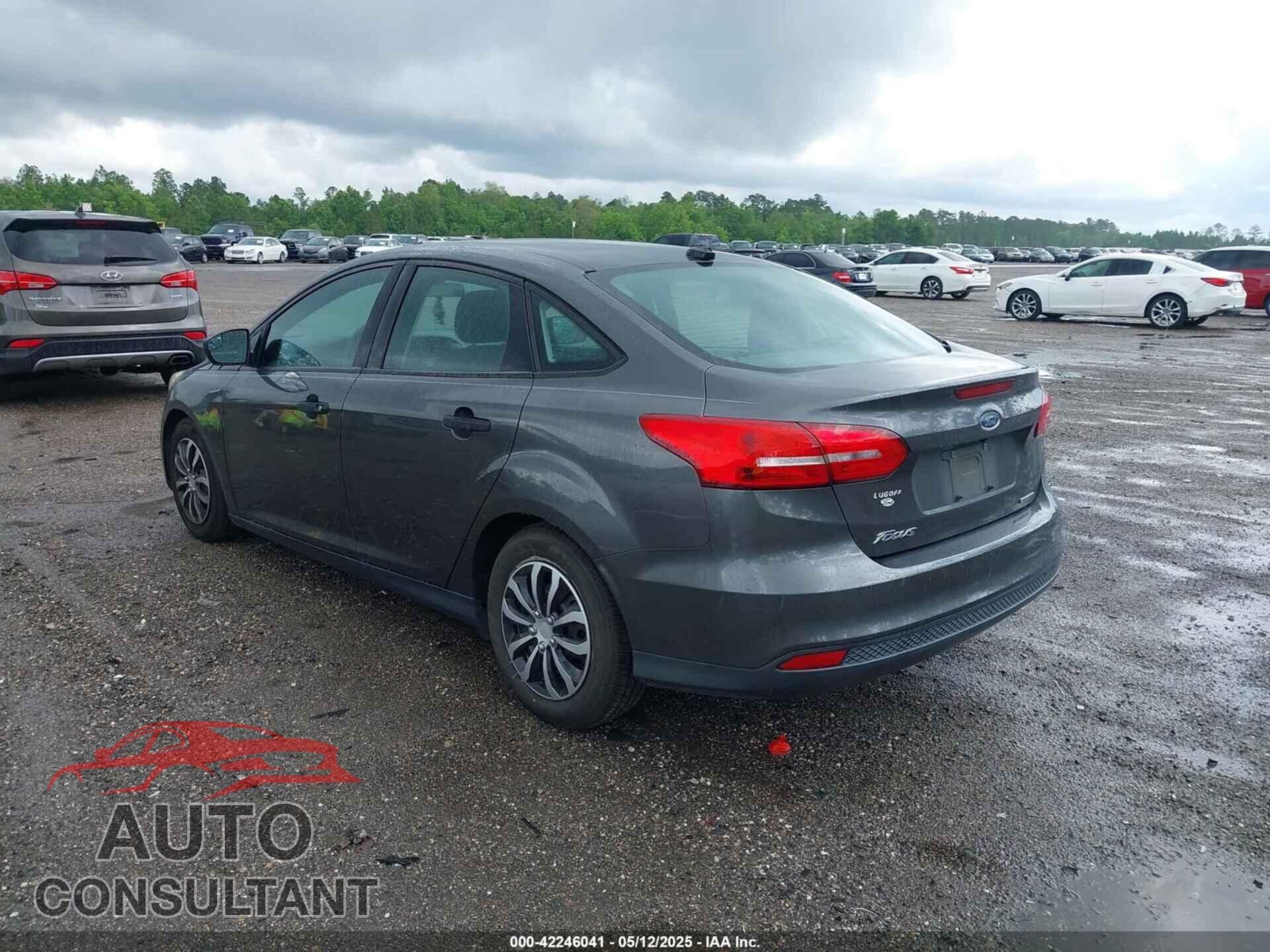 FORD FOCUS 2016 - 1FADP3E20GL335170