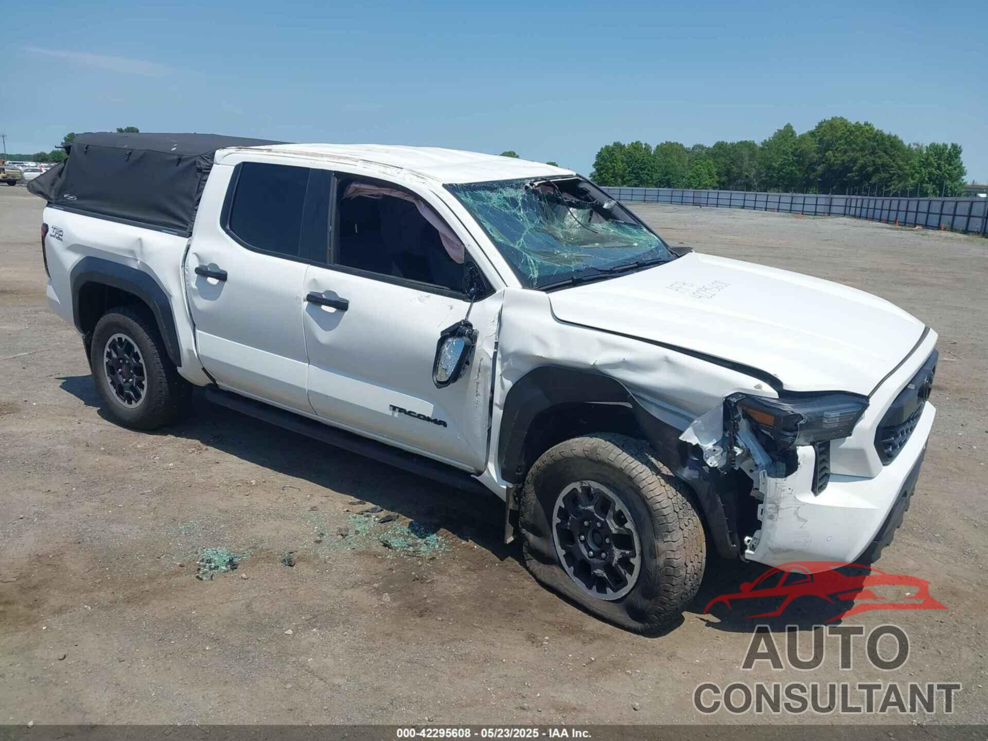 TOYOTA TACOMA 2024 - 3TMLB5JN7RM041251