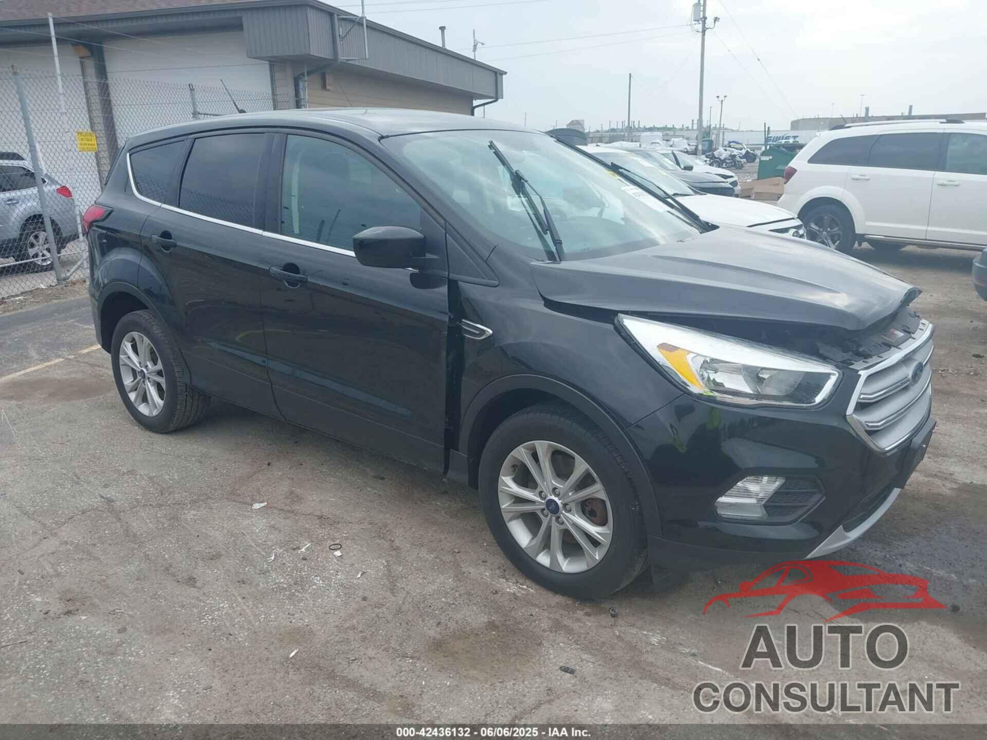 FORD ESCAPE 2019 - 1FMCU9GD5KUB37179