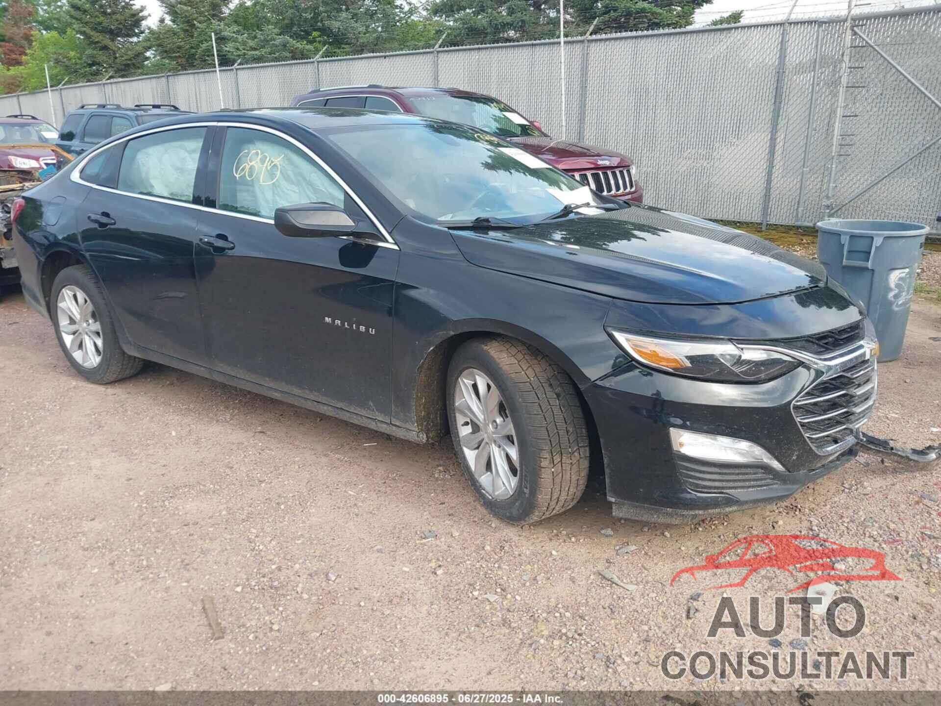 CHEVROLET MALIBU 2020 - 1G1ZD5ST7LF122722