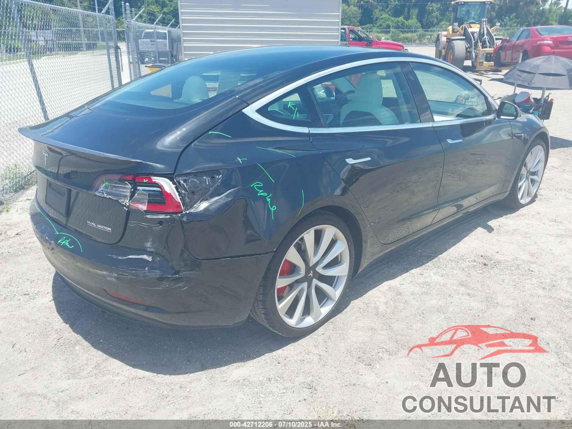TESLA MODEL 3 2019 - 5YJ3E1EB8KF393295