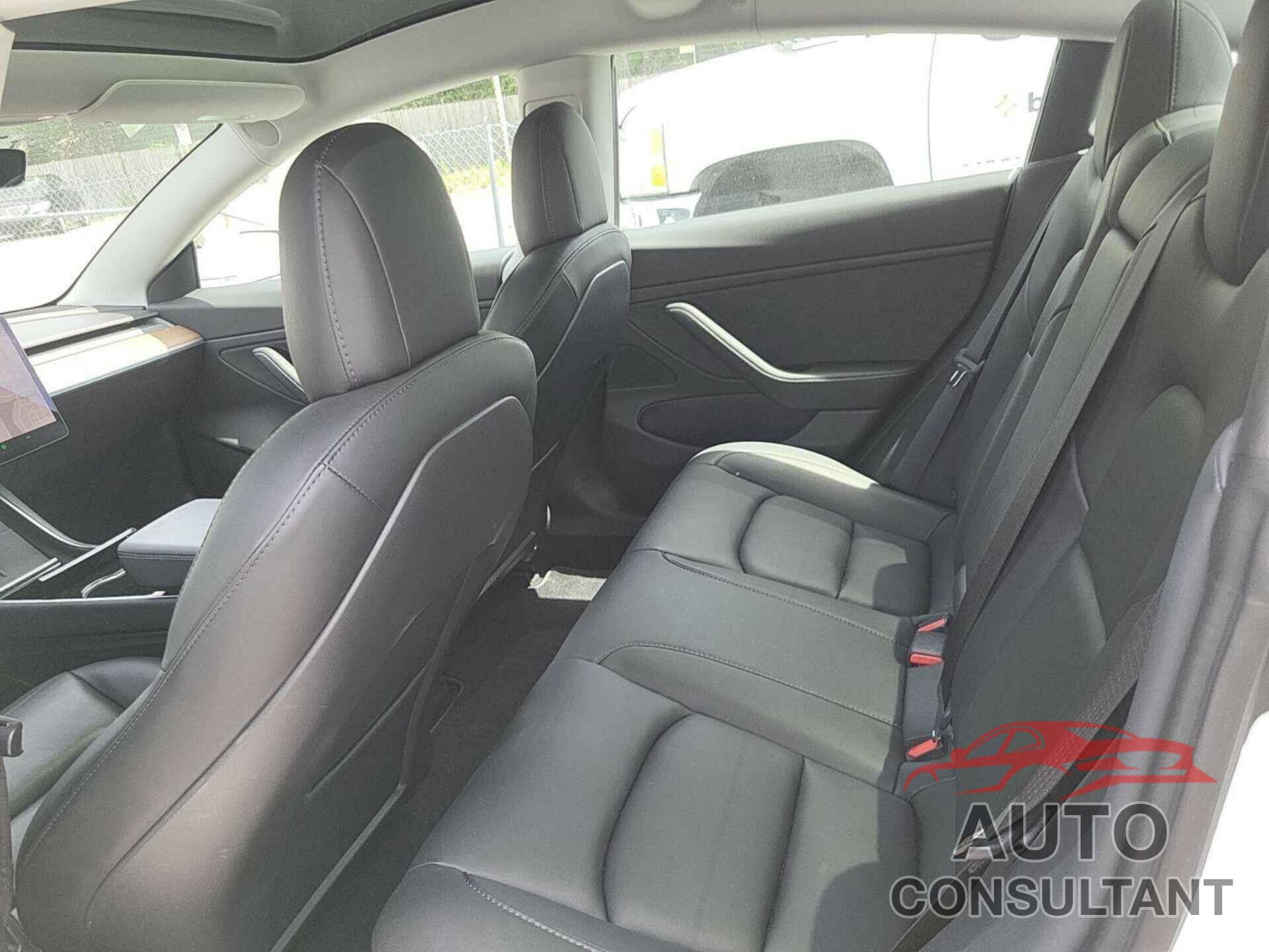TESLA MODEL 3 2020 - 5YJ3E1EB8LF795108