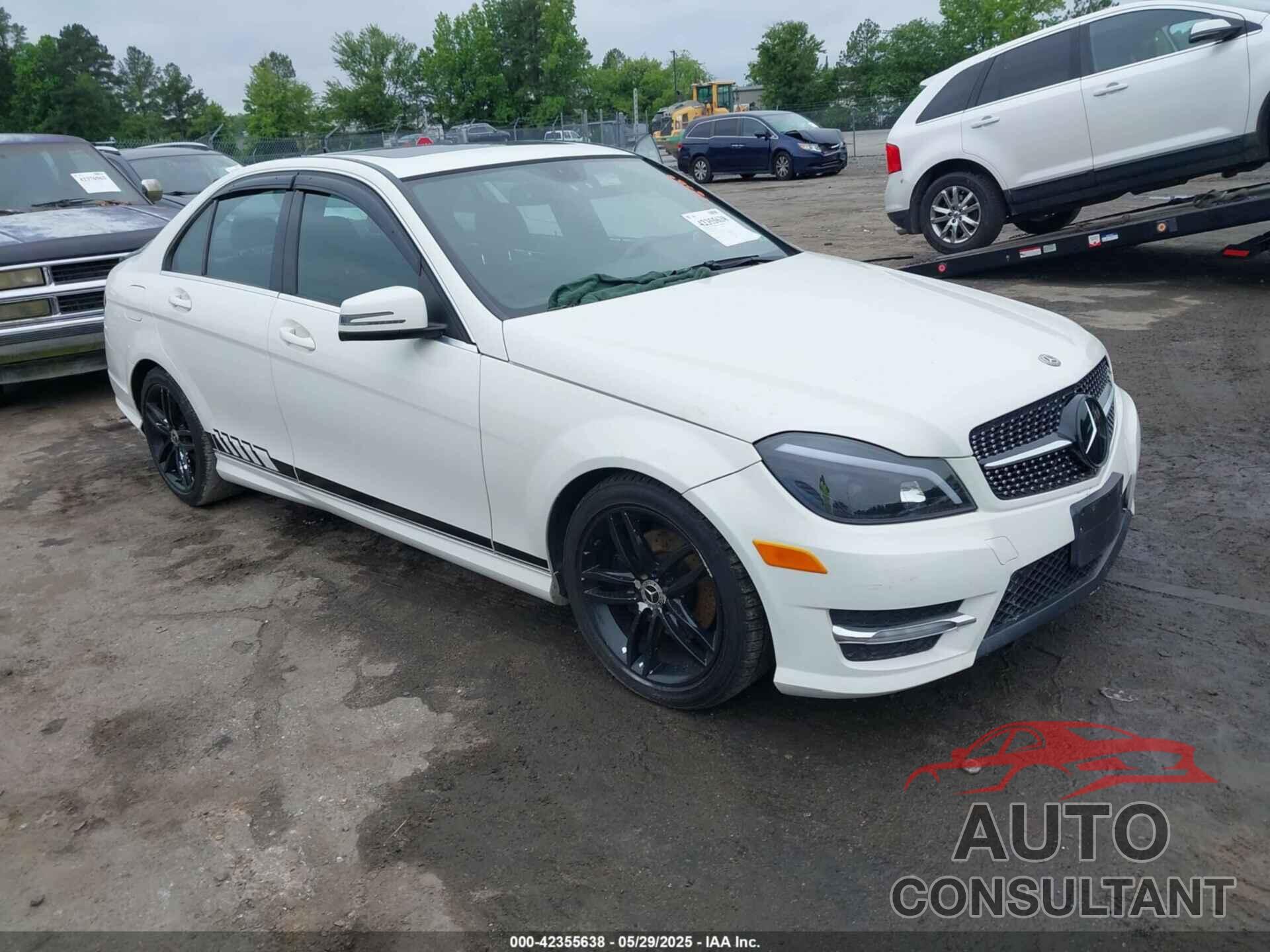 MERCEDES-BENZ C 2012 - WDDGF8BB7CF917342