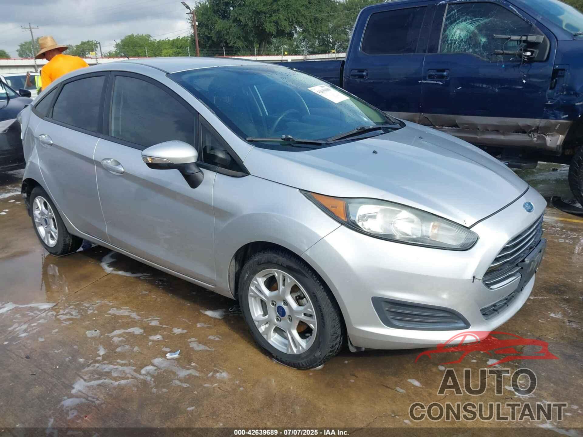 FORD FIESTA 2015 - 3FADP4BJ1FM220687