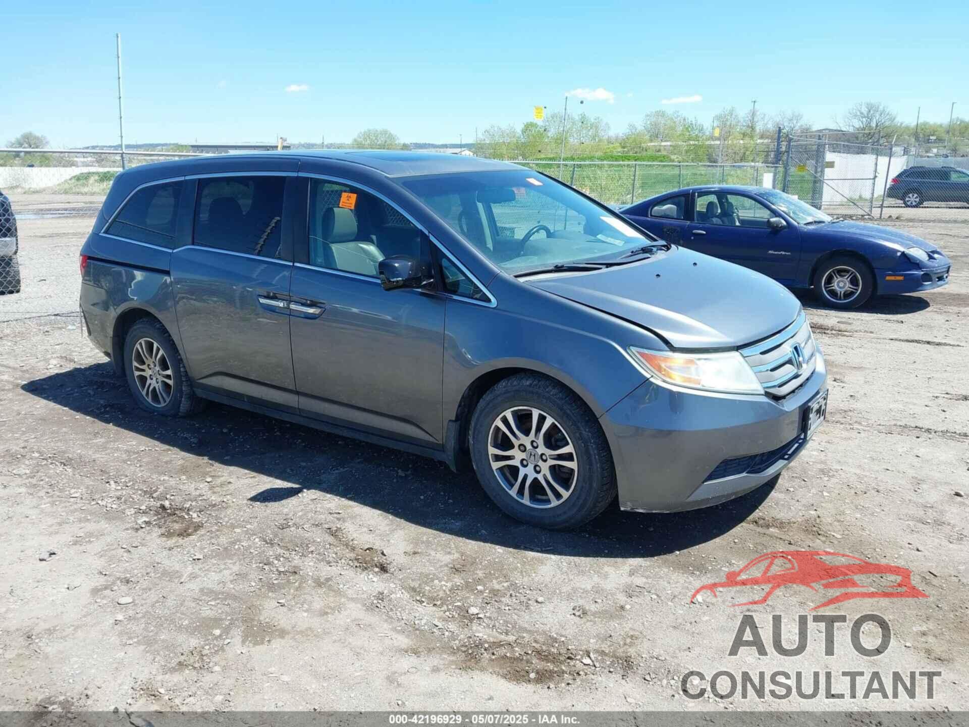 HONDA ODYSSEY 2011 - 5FNRL5H60BB016420