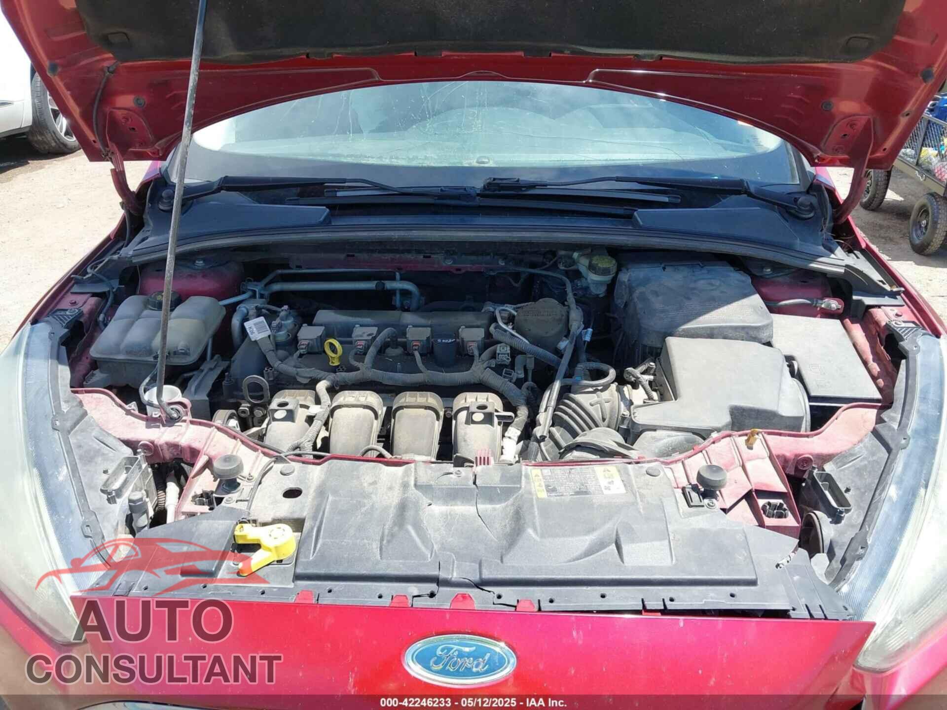 FORD FOCUS 2015 - 1FADP3F27FL210700