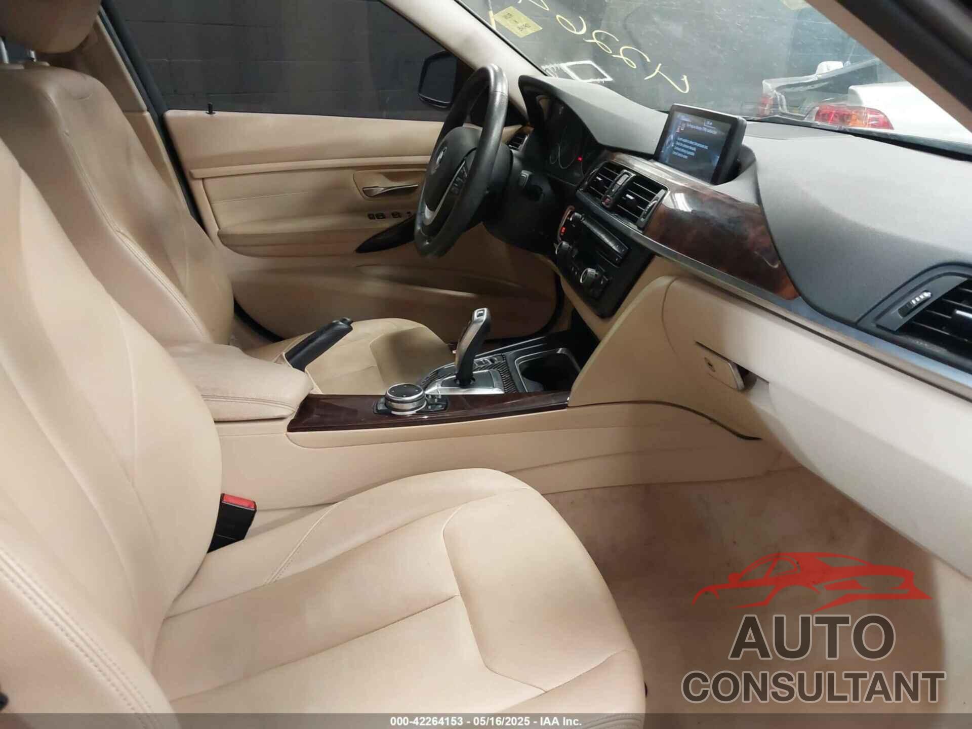 BMW 328I 2015 - WBA3B5G55FNS13718