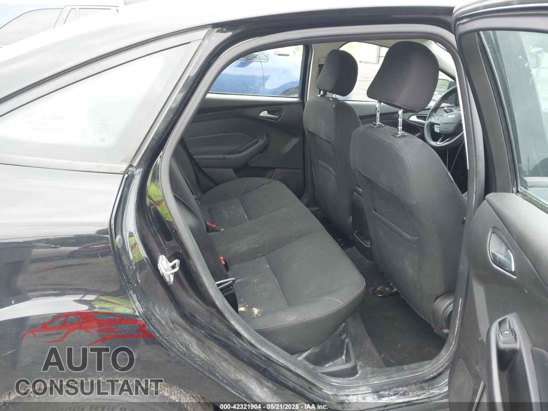FORD FOCUS 2016 - 1FADP3F21GL405404