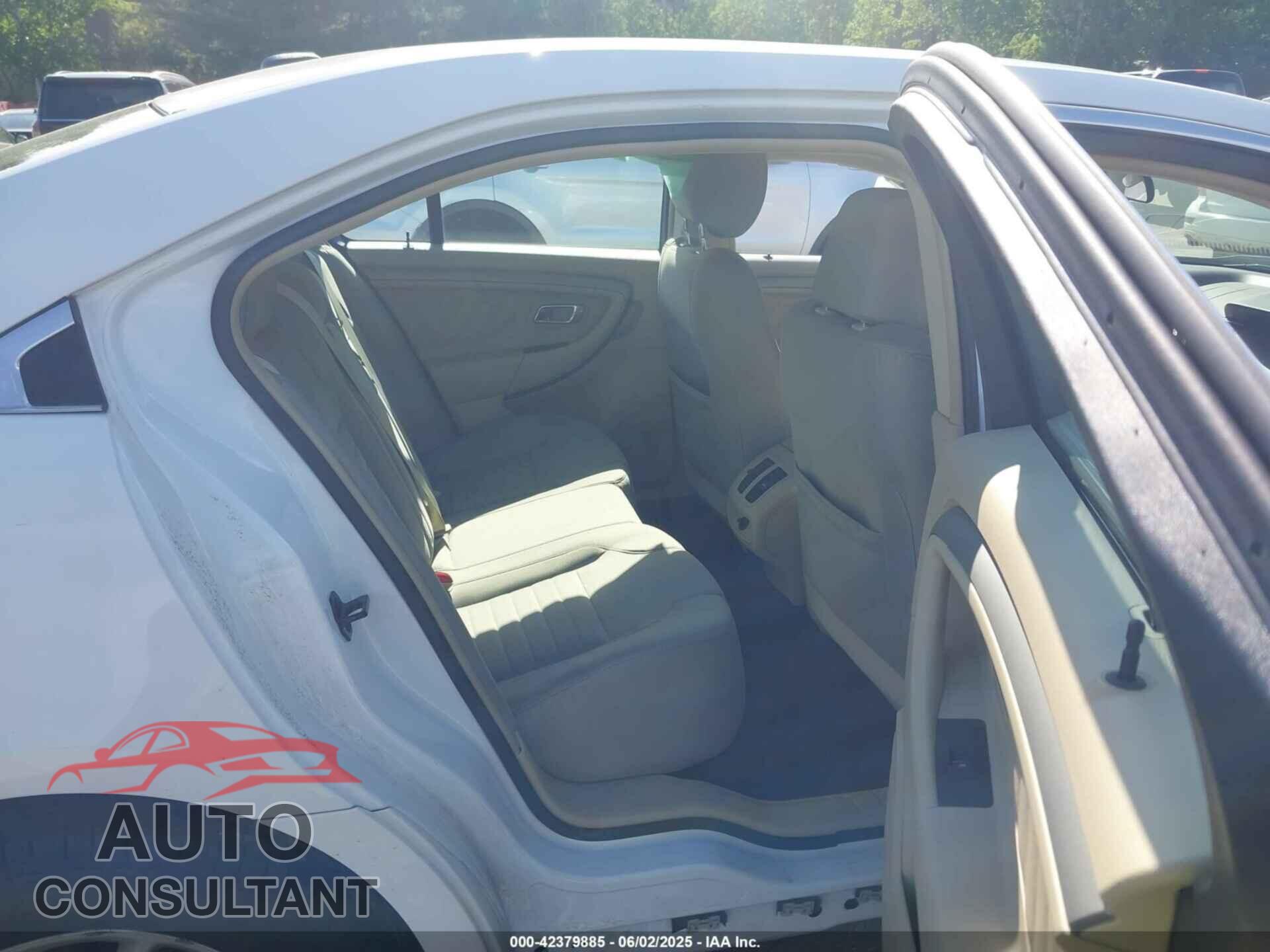 FORD TAURUS 2014 - 1FAHP2D89EG128381