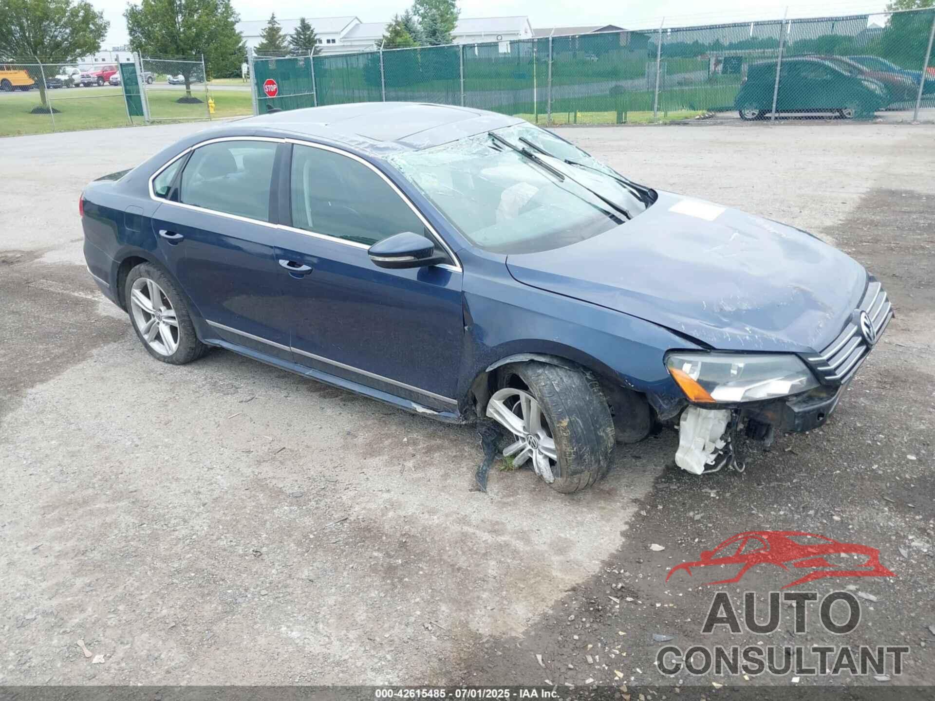 VOLKSWAGEN PASSAT 2012 - 1VWCN7A36CC109675