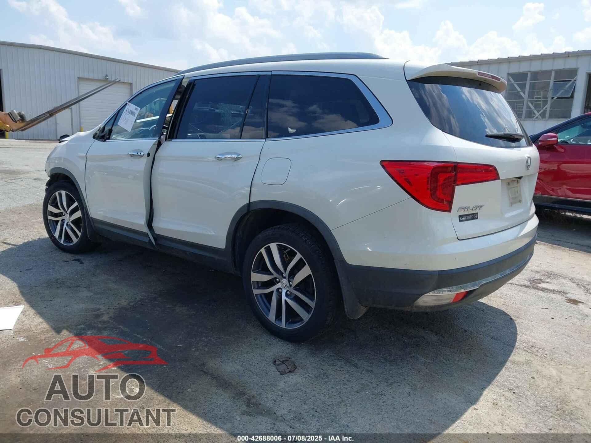 HONDA PILOT 2017 - 5FNYF6H09HB078766