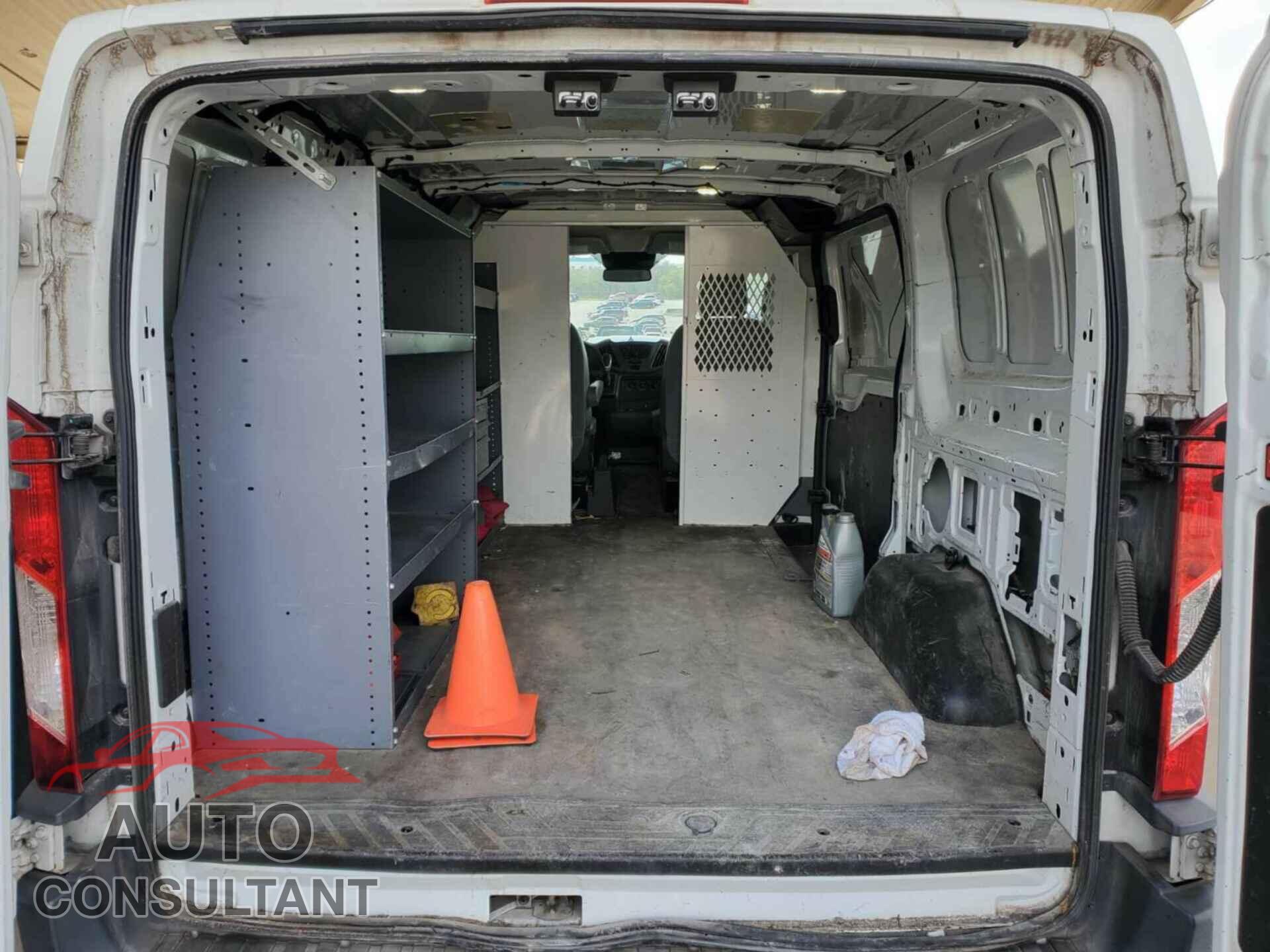 FORD TRANSIT 2015 - 1FTNE1YM9FKB30005