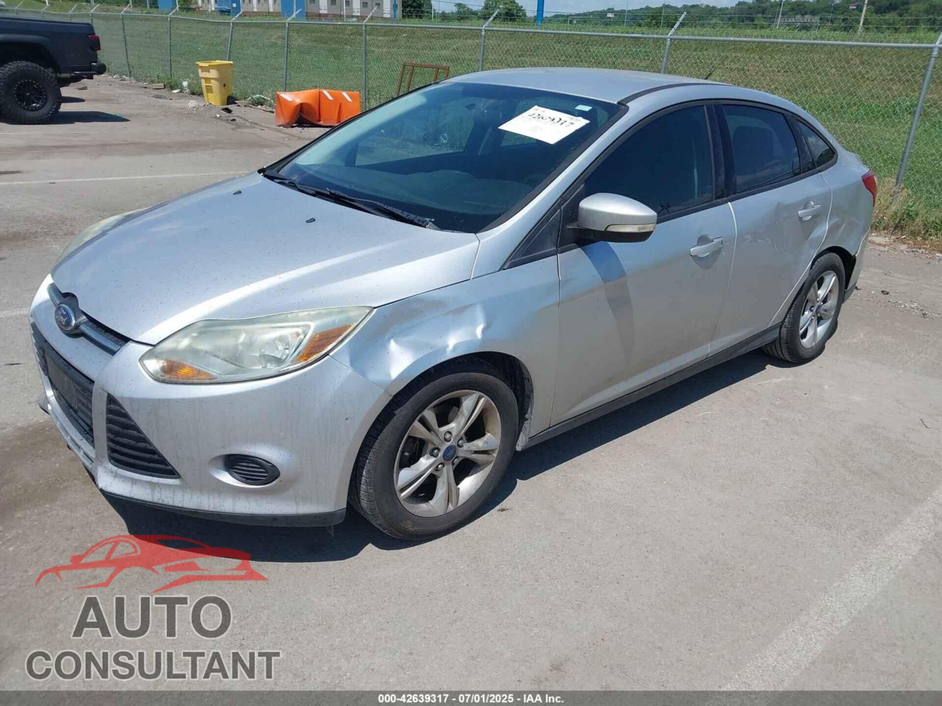 FORD FOCUS 2014 - 1FADP3F25EL140337