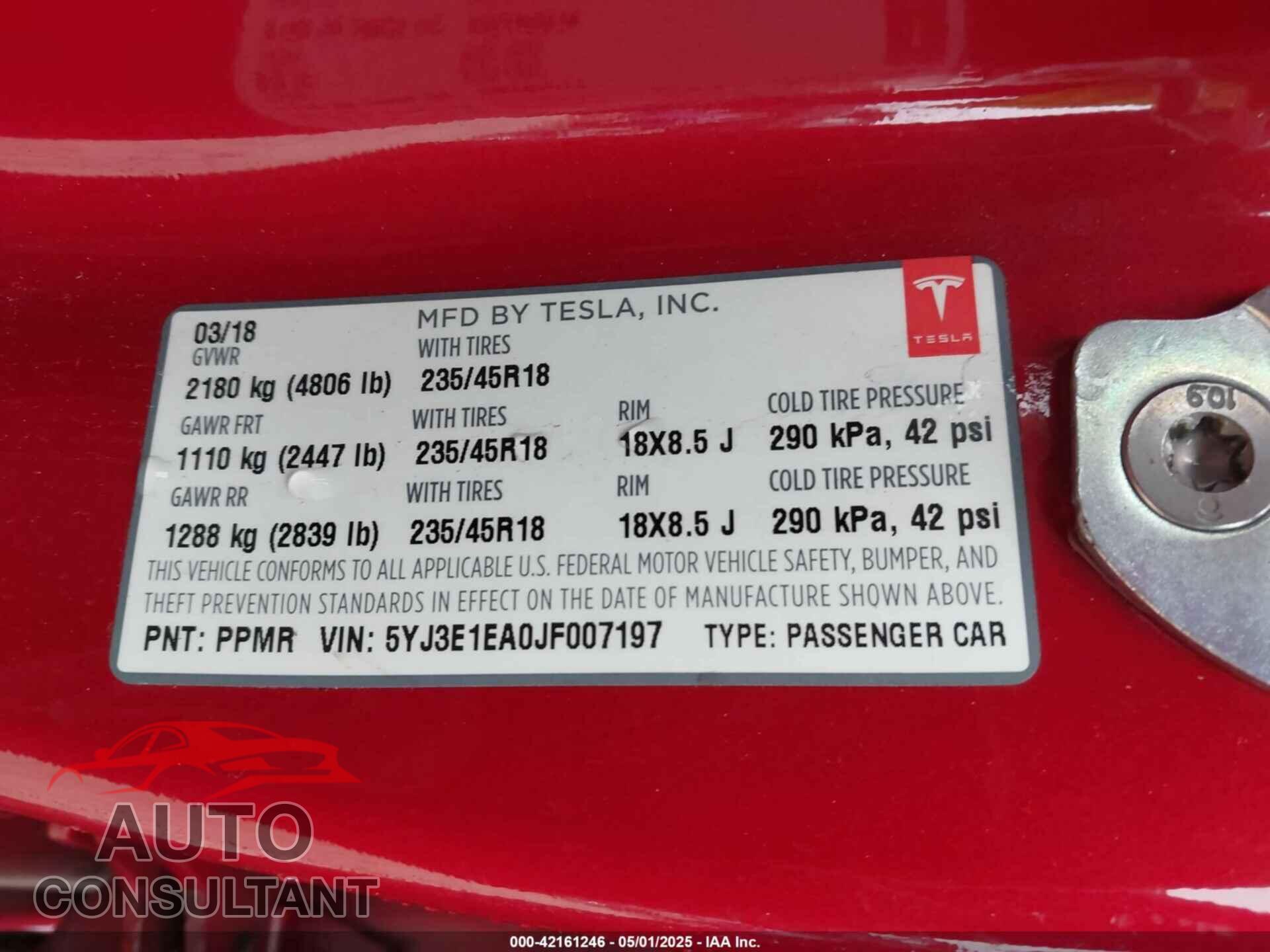 TESLA MODEL 3 2018 - 5YJ3E1EA0JF007197