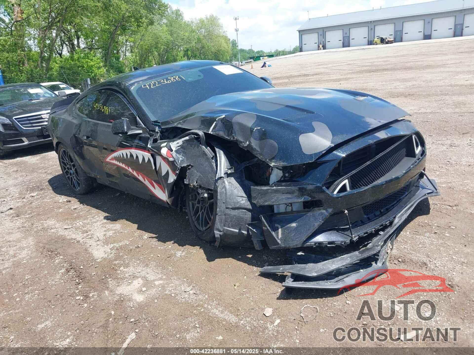 FORD MUSTANG 2020 - 1FA6P8CFXL5175681