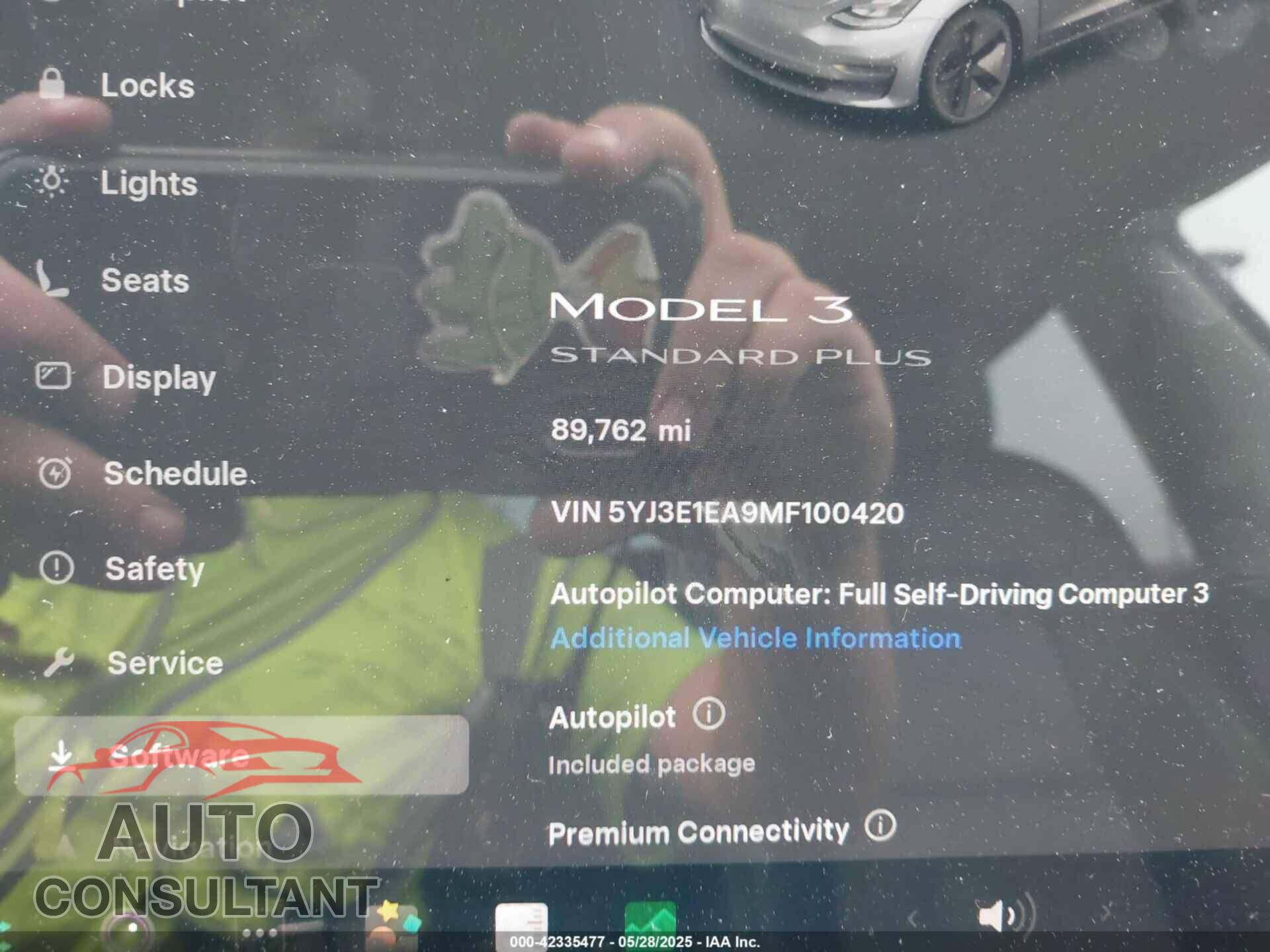 TESLA MODEL 3 2021 - 5YJ3E1EA9MF100420