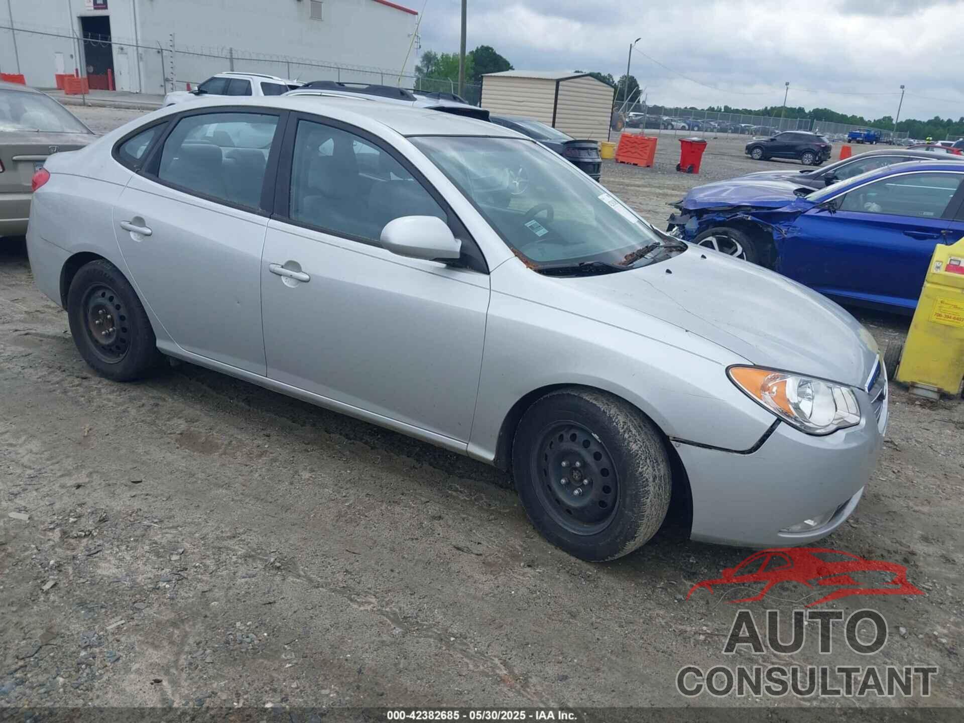 HYUNDAI ELANTRA 2009 - KMHDU46DX9U588613