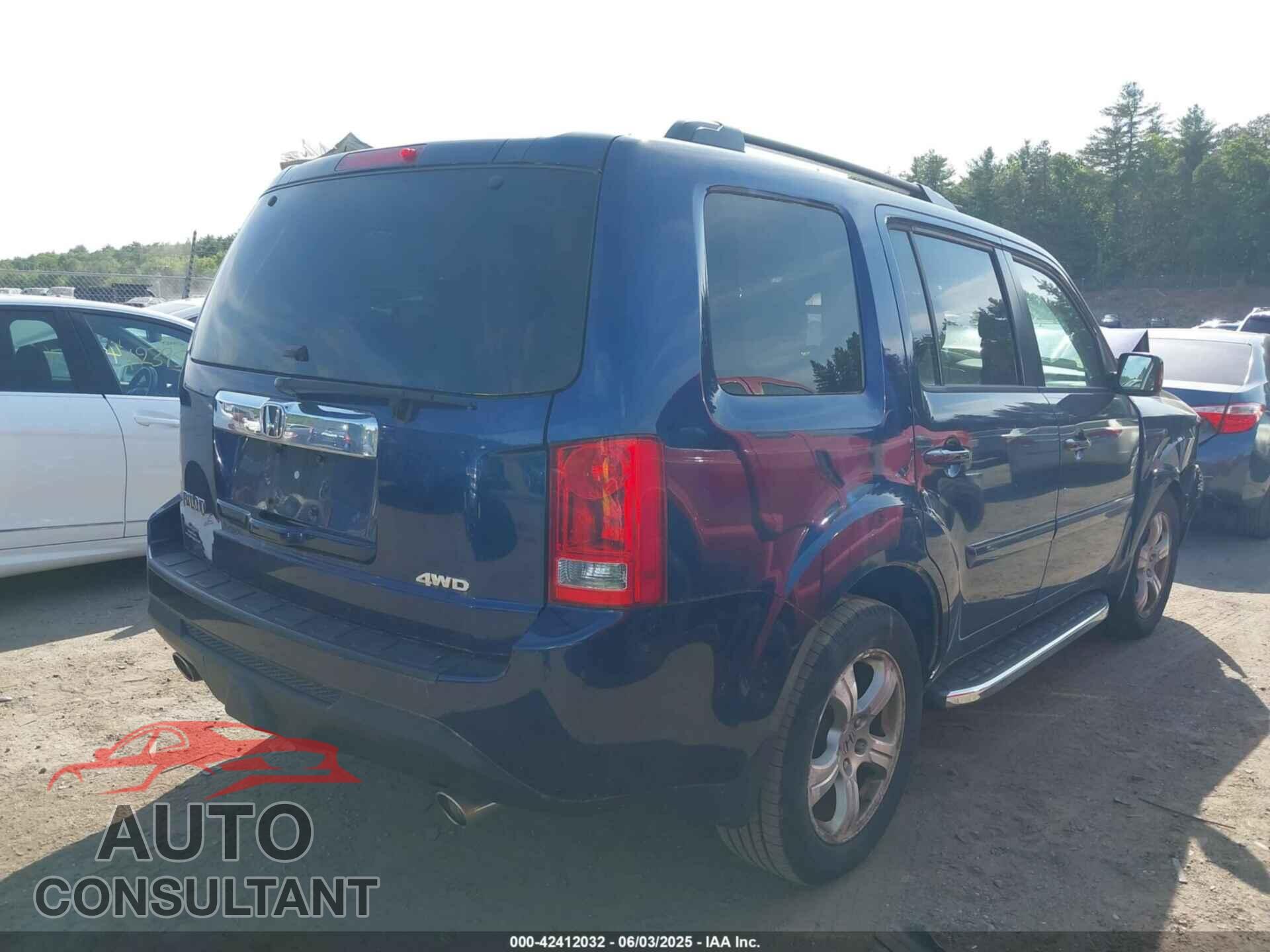 HONDA PILOT 2013 - 5FNYF4H75DB063094