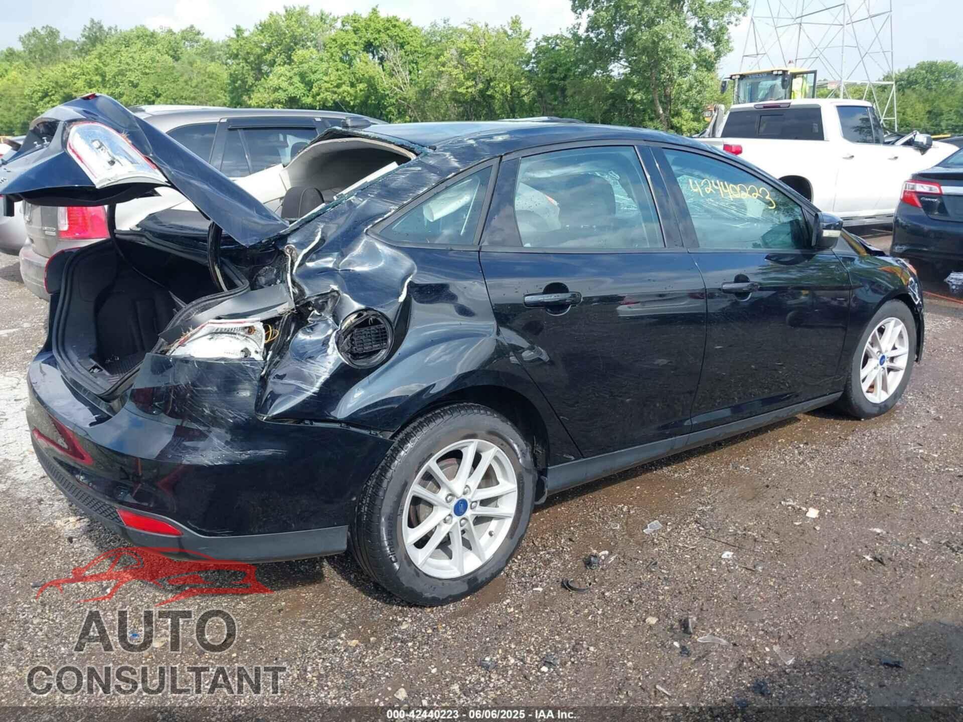 FORD FOCUS 2017 - 1FADP3F2XHL305514