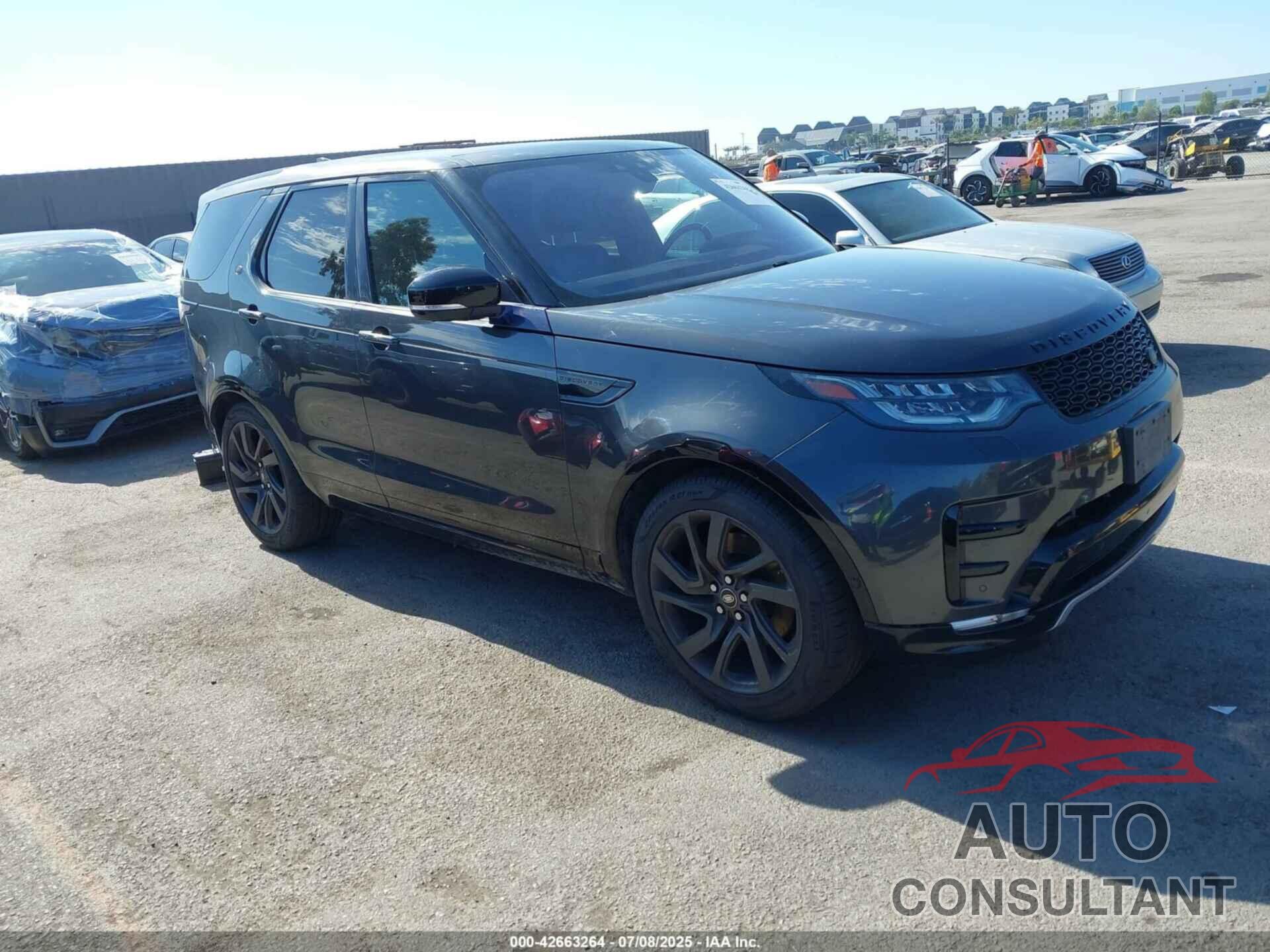 LAND ROVER DISCOVERY 2017 - SALRRBBV3HA029119