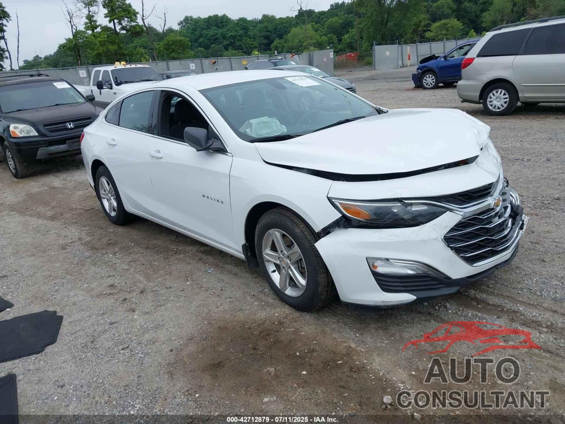 CHEVROLET MALIBU 2022 - 1G1ZB5ST4NF182711