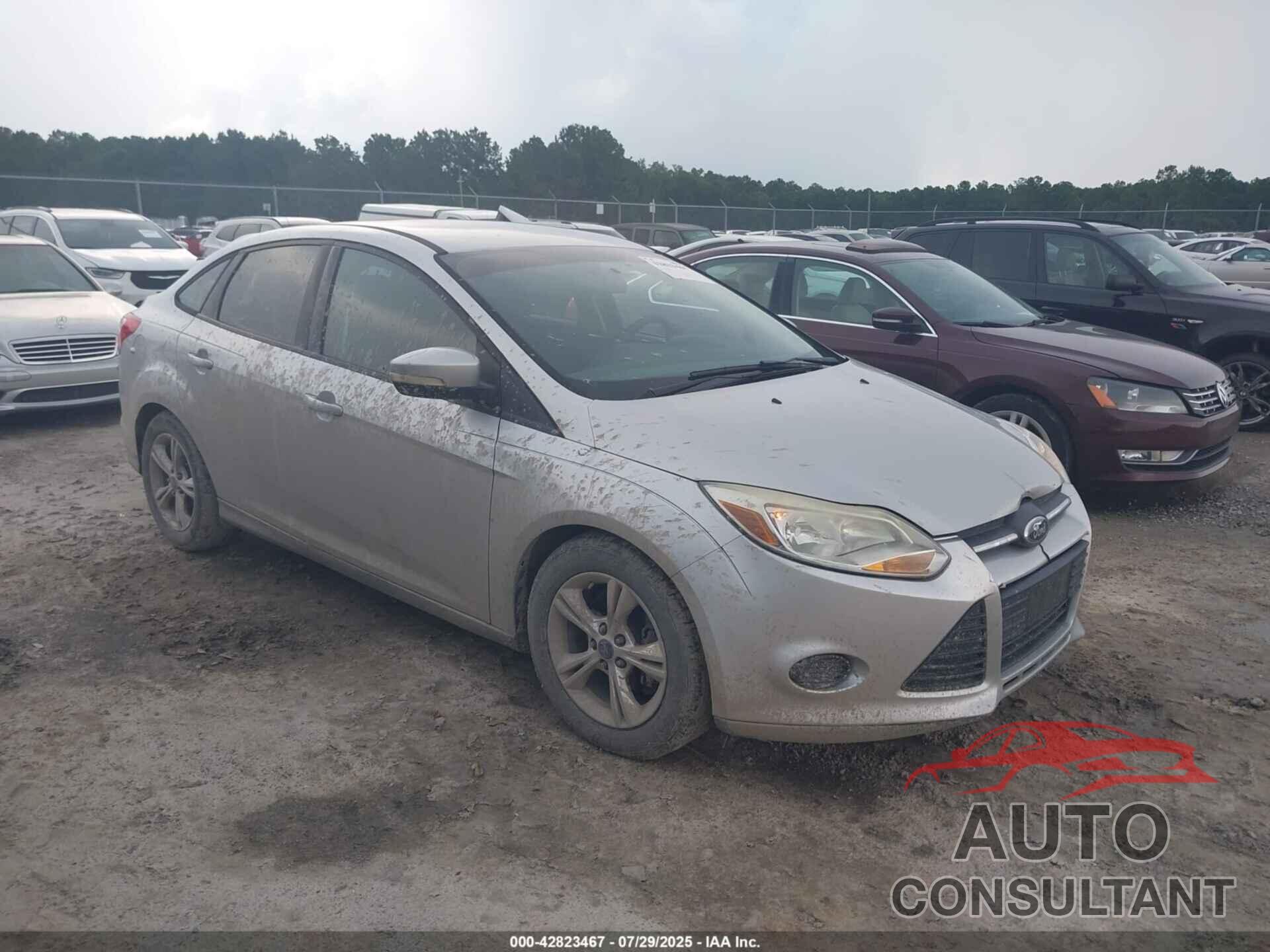 FORD FOCUS 2014 - 1FADP3F27EL221209