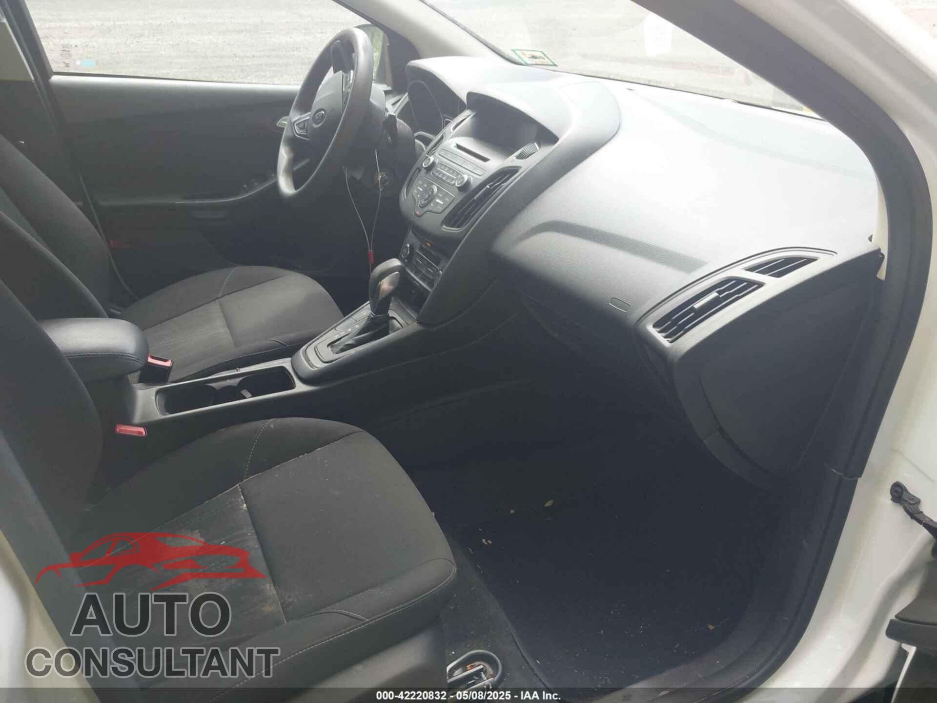 FORD FOCUS 2017 - 1FADP3FEXHL233966