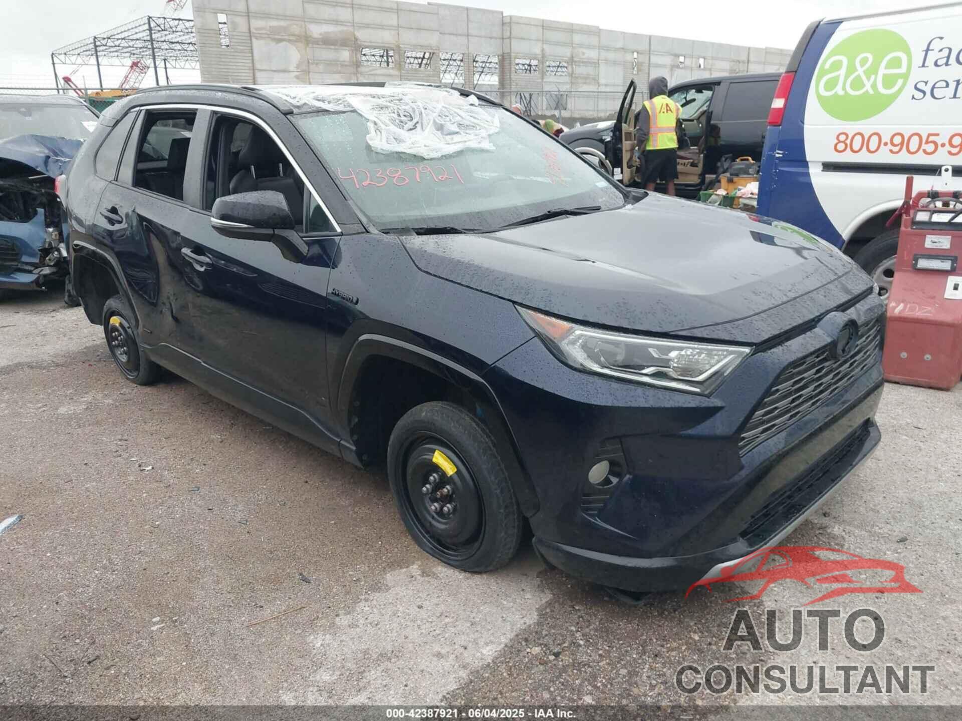 TOYOTA RAV4 HYBRID 2021 - 2T3E6RFV5MW002856